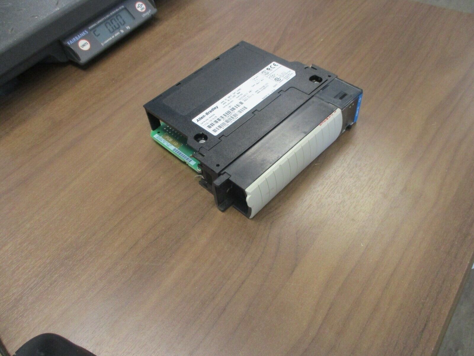 Allen-Bradley DC Input Module 1756-IB16 Series A Firmware 3.2 16PT Rev. J01 Used