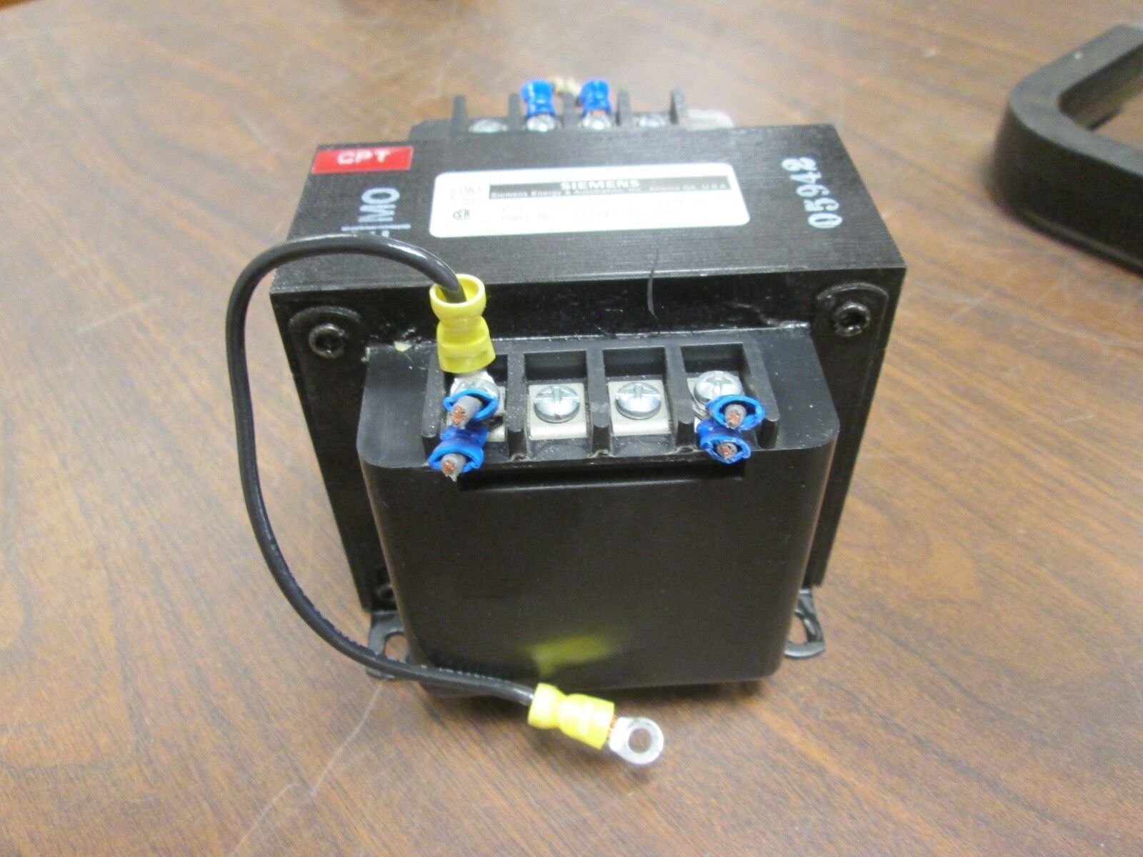 Siemens Control Transformer D13T41-130/208 0.300KVA 50/60Hz Used