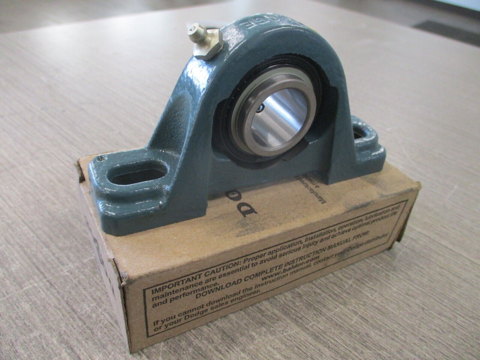 Dodge P2B-SC-100 Pillow Block Bearing 123806 New Surplus