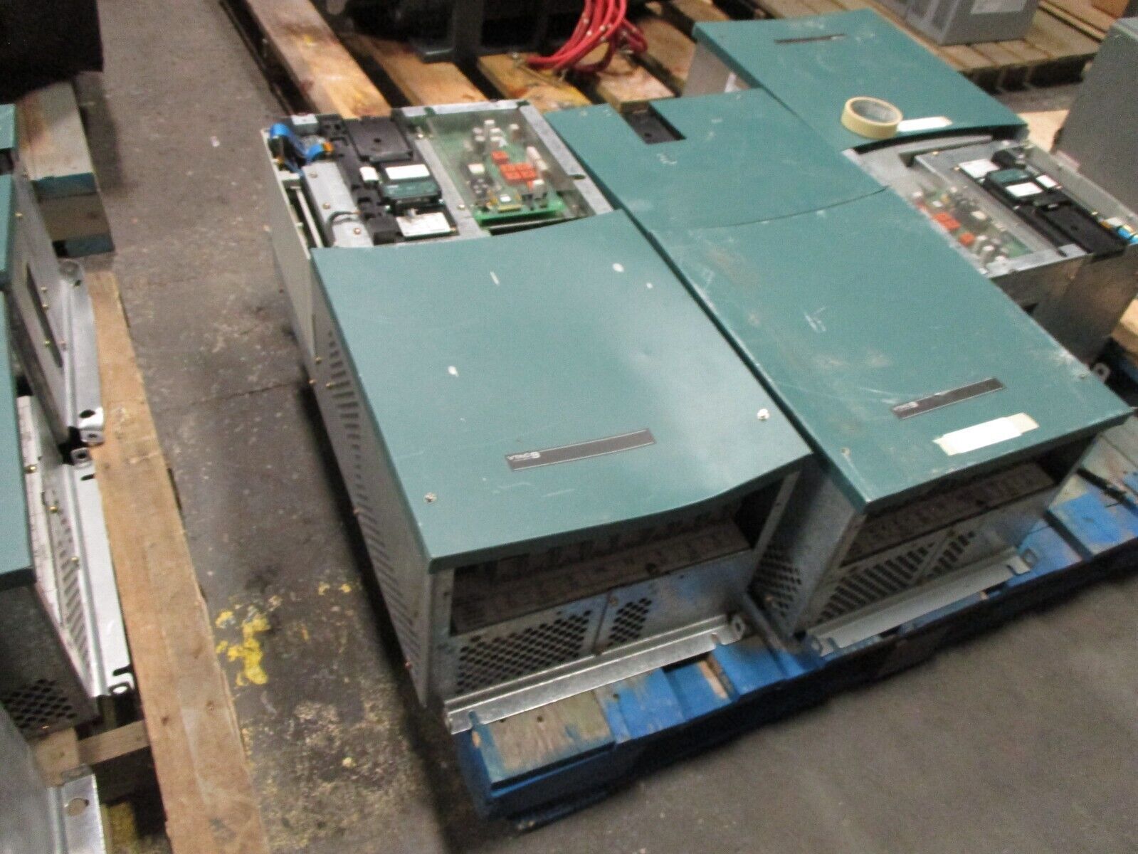 Allen-Bradley VTAC 9 / PowerFlex 700 AC Drive 20BD156A0ANNANA0 125HP 3Ph Used