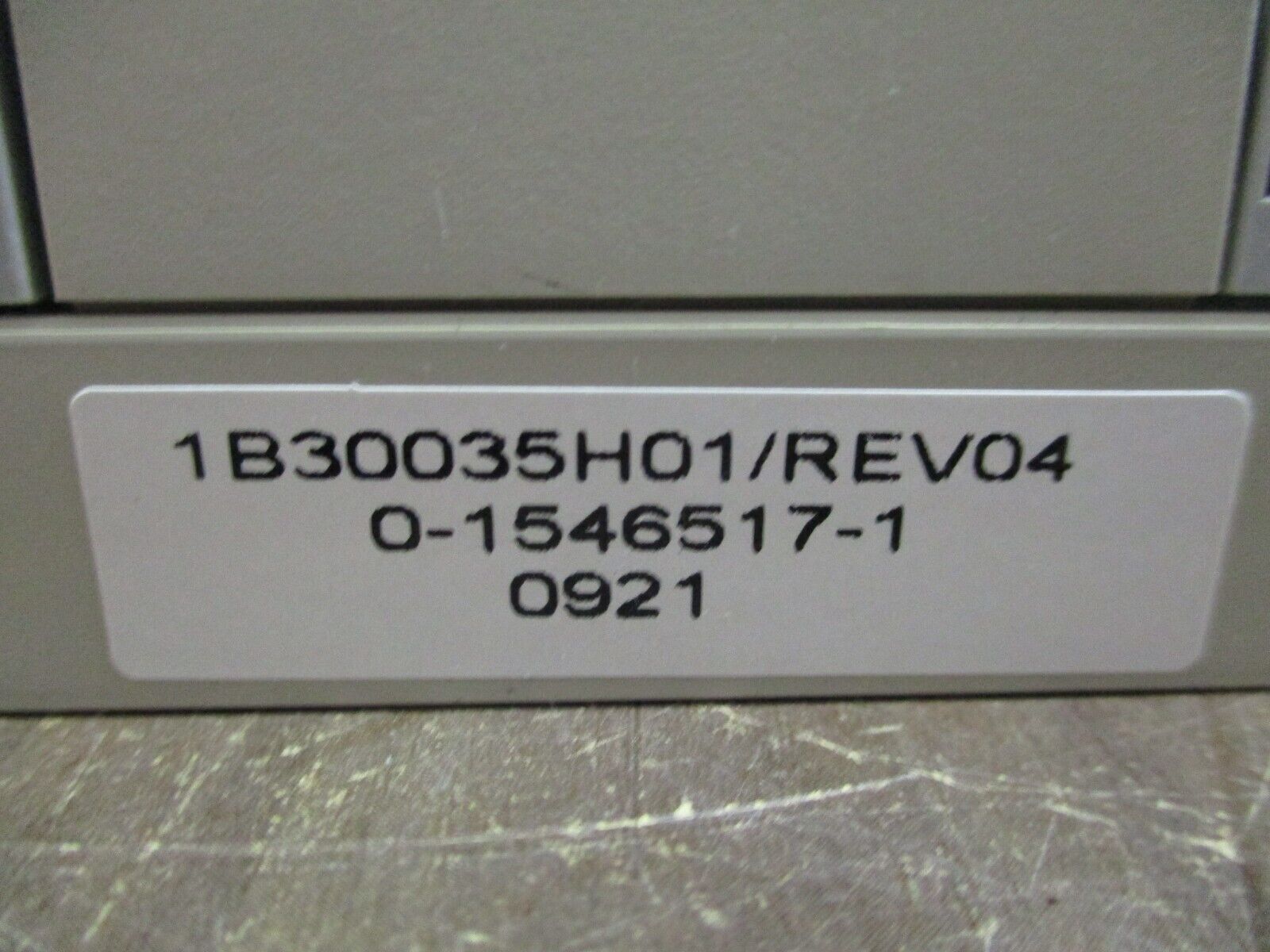 Emerson Ovation Process Control Base 1B30035H01 Rev. 04 Used