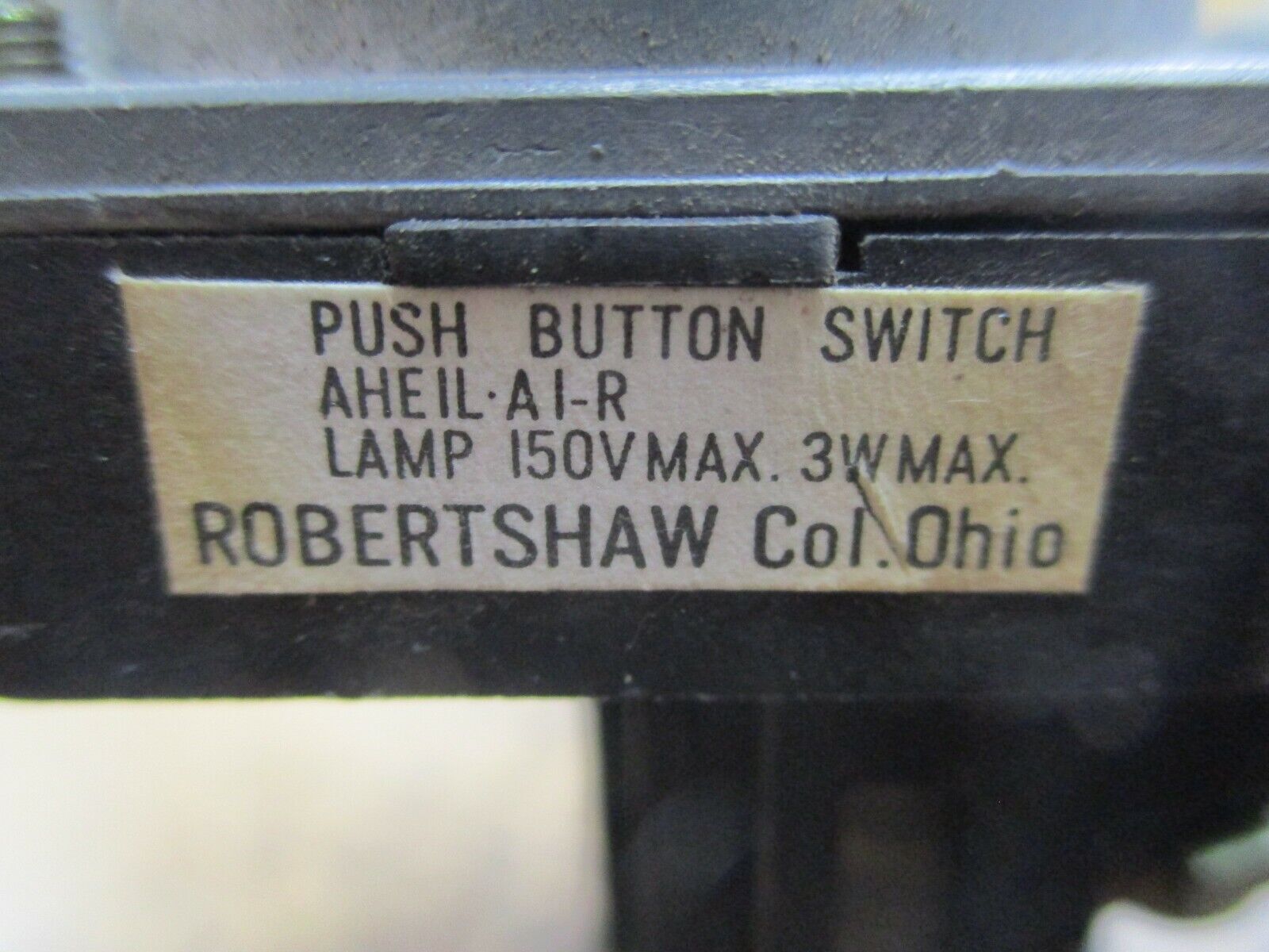 Robertshaw Illuminated Push Button Switch AHEIL AI-R Red Lamp: 150V, 3W Used