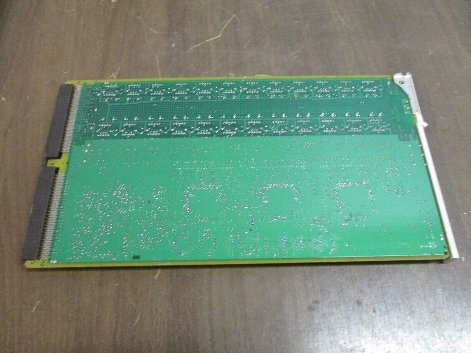 Lucent 2W Digital Line Card TN2224B V12 Used