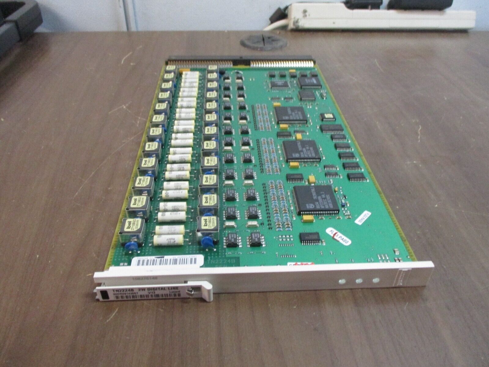 Lucent 2W Digital Line Card TN2224B V12 Used