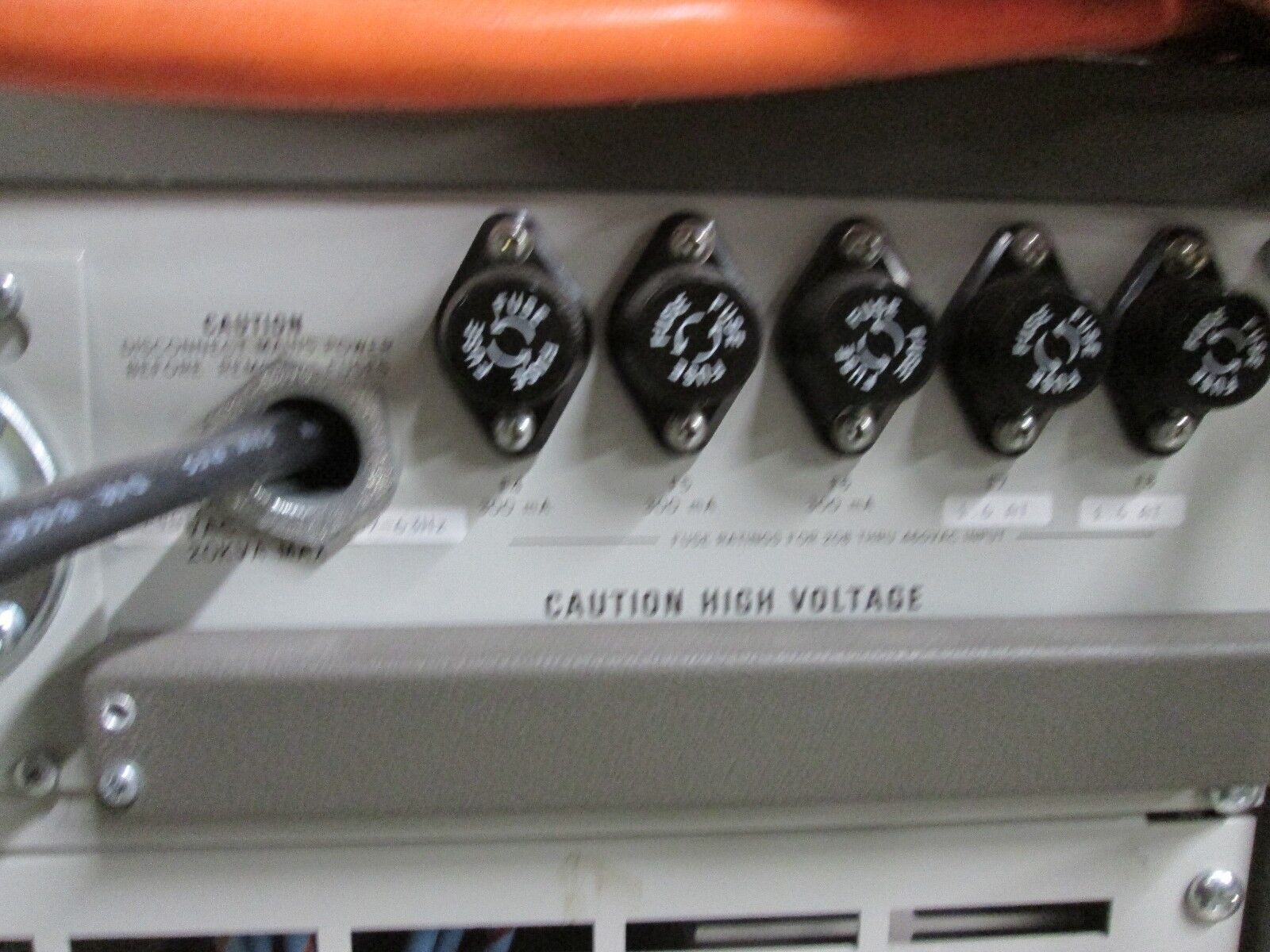 HP DC Power Supply Ser. 2614A-01008 20KVA 208VAC 3ph Used