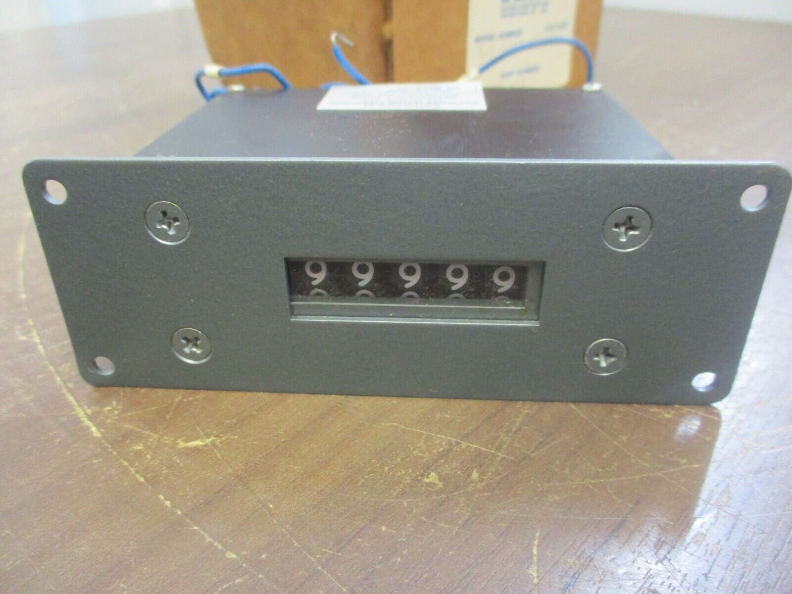 Durant Counter 40223-403 Model: 5-Y-8602-MF 115V New Surplus
