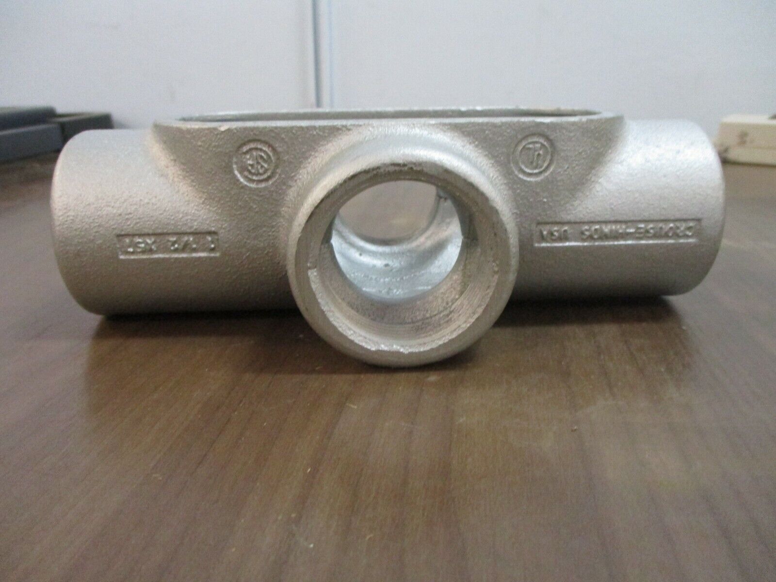 Cooper Crouse-Hinds Condulet Conduit Body X57 Form 7 Size: 1-1/2" New Surplus