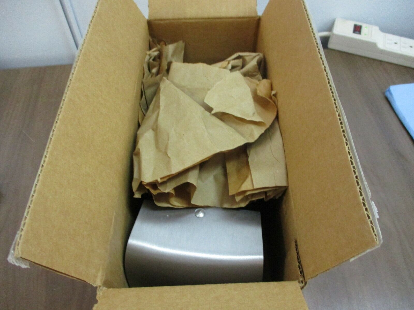 Hubbell Fire-Rated Poke-Through PT7P2TA For 3" Hole New Surplus