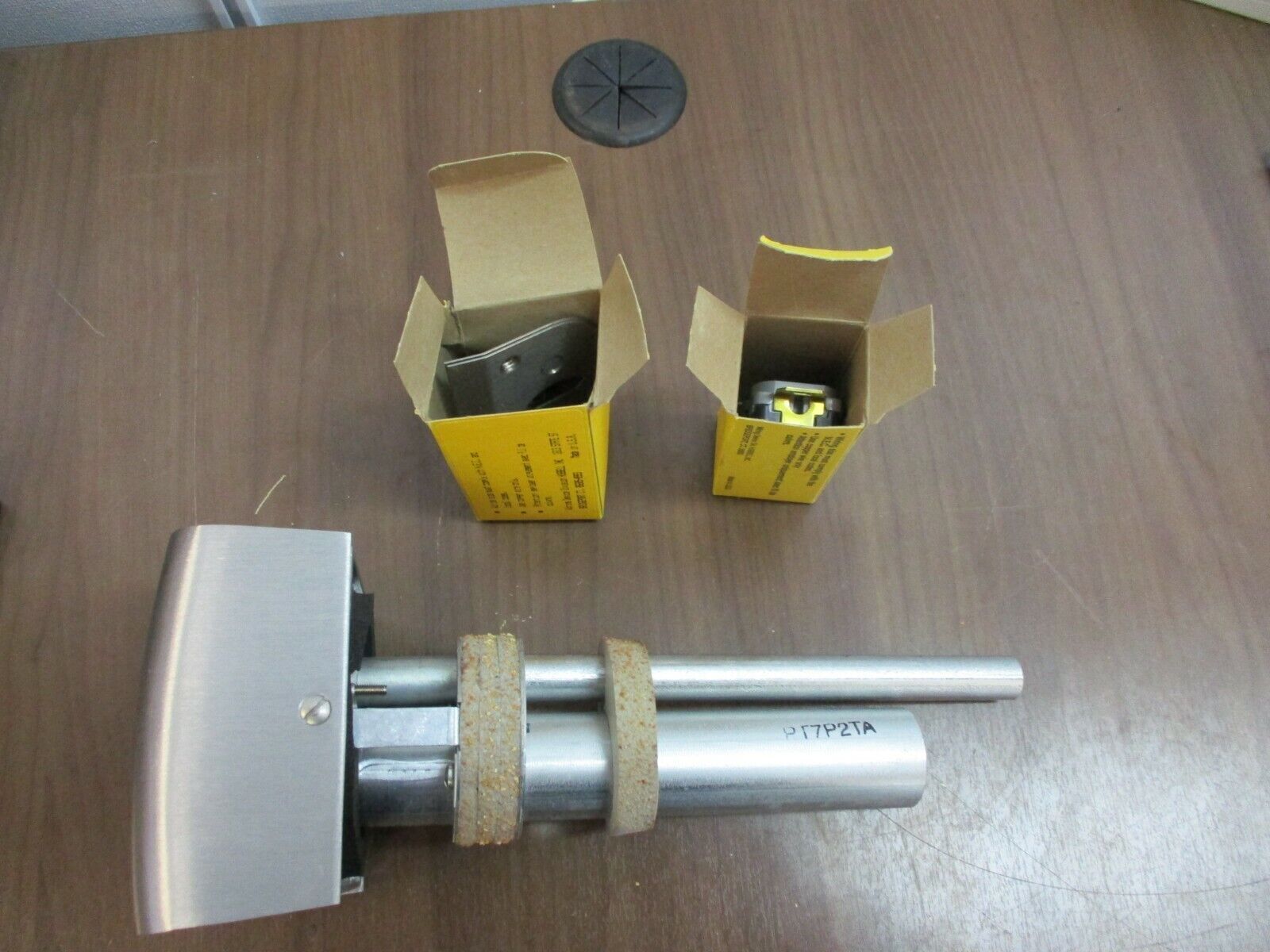 Hubbell Fire-Rated Poke-Through PT7P2TA For 3" Hole New Surplus