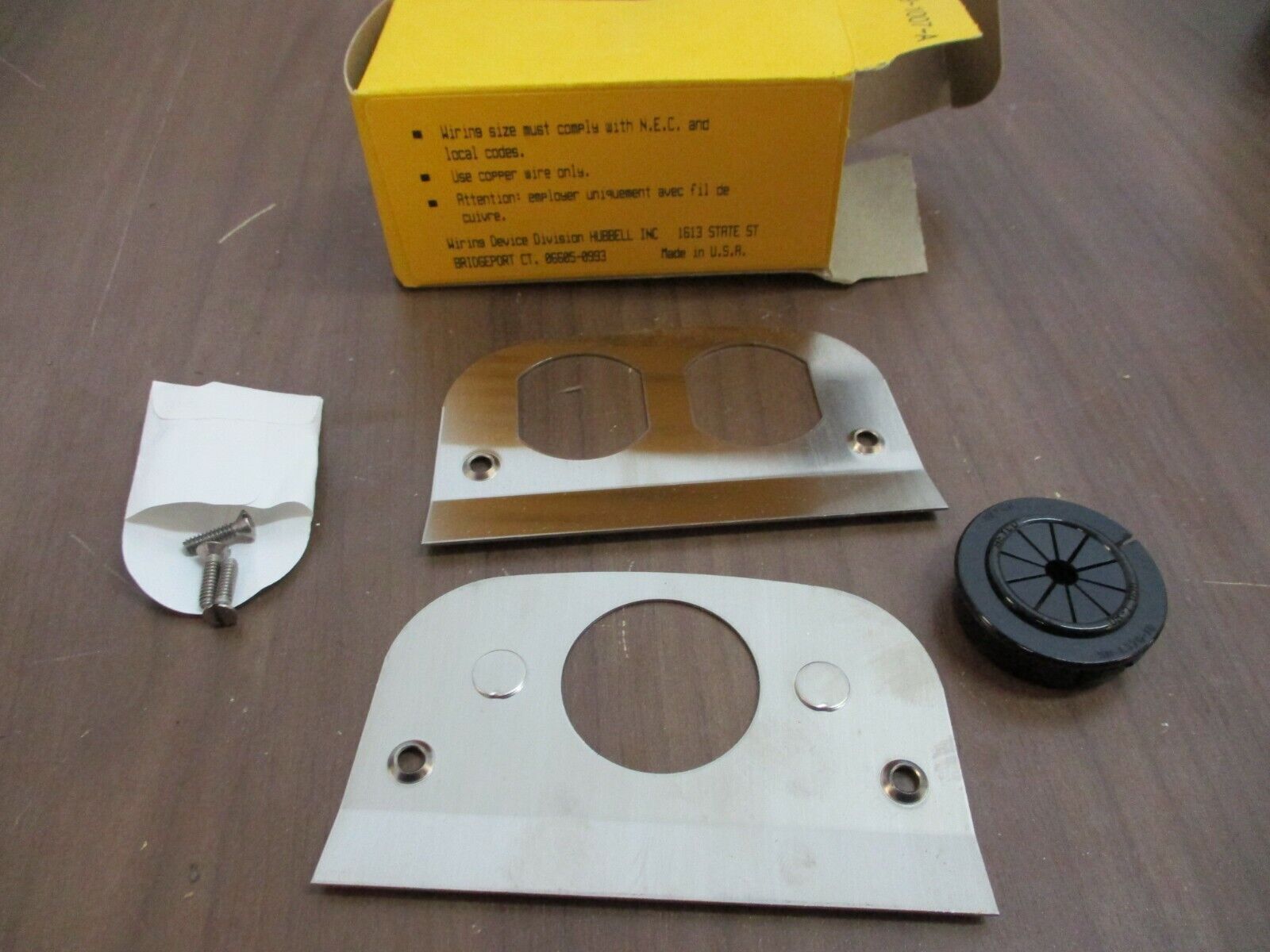 Hubbell Fire-Rated Poke-Through PT7P2TA For 3" Hole New Surplus