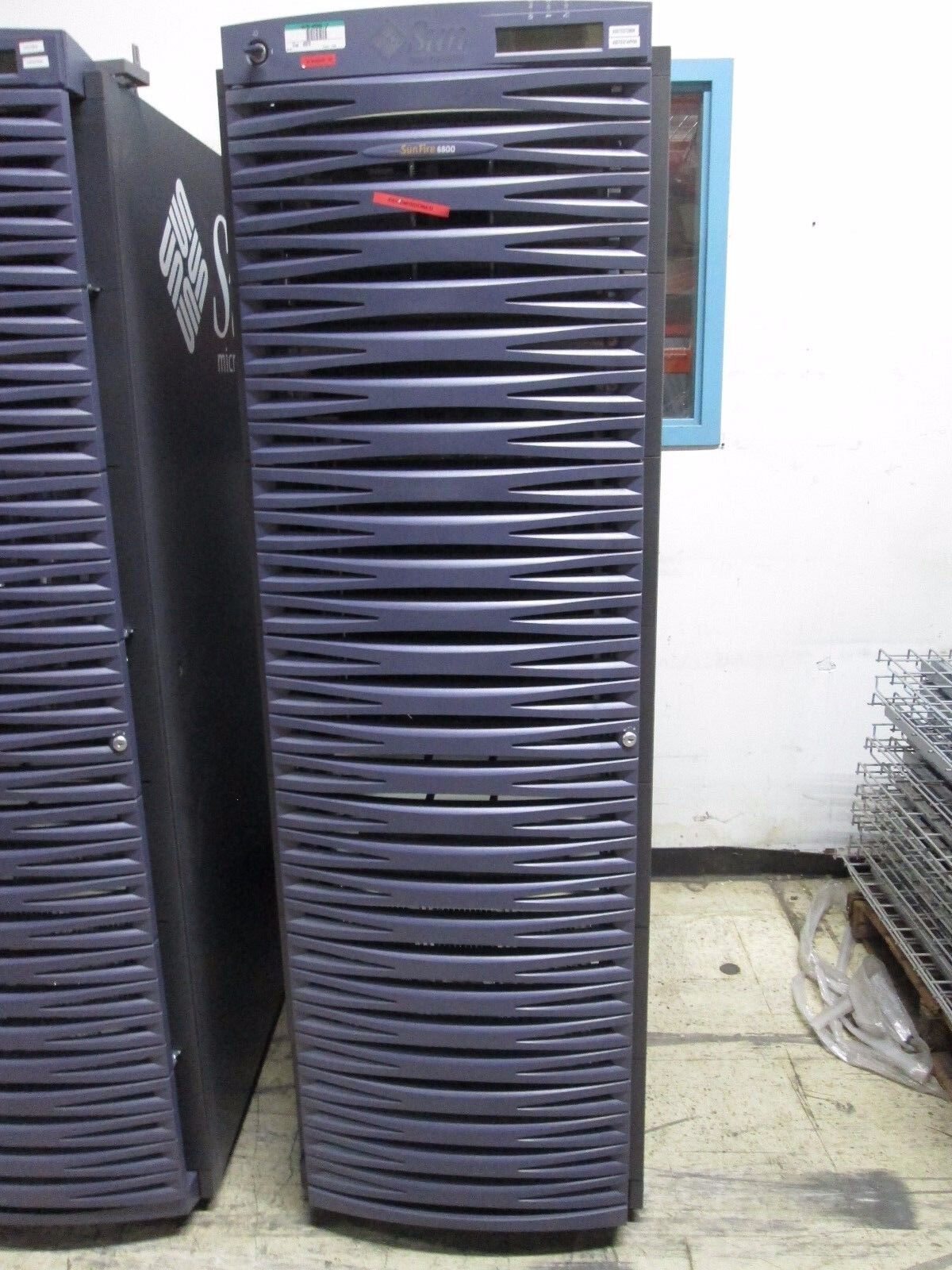 Sun Microsystems Sun Fire 6800 Server Rack No CPU/Memory Uniboards Used