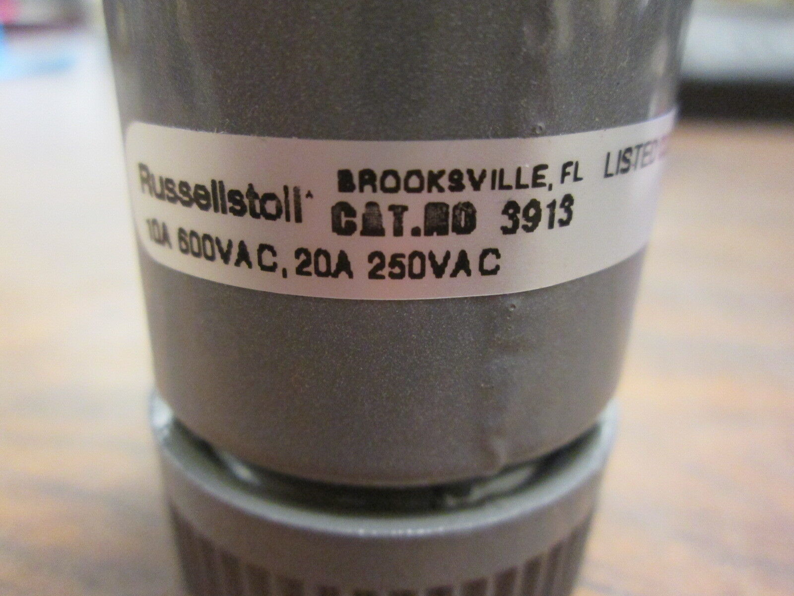 RussellStoll Connector 3913 w/Wire End 10A-600V 20A-250V 3P Used