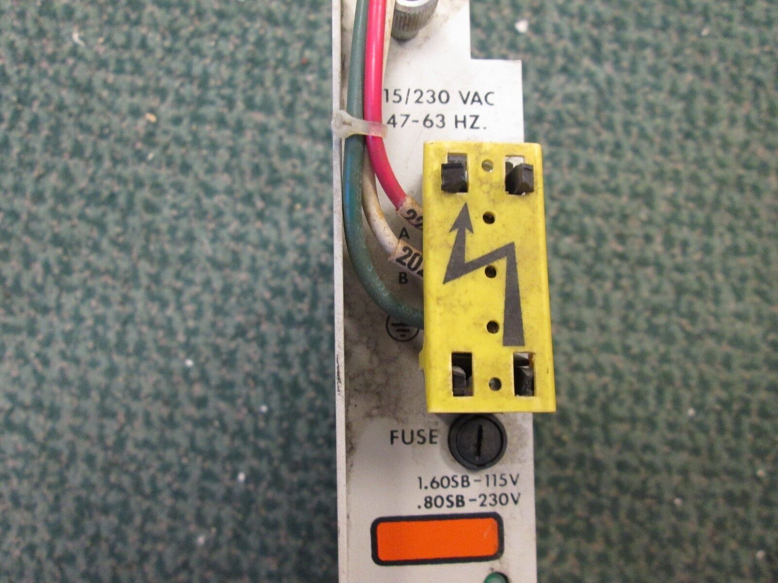 Honeywell I/O Rack Power Supply 621-9934 115/230VAC 1.6/.8A 47-63Hz Used