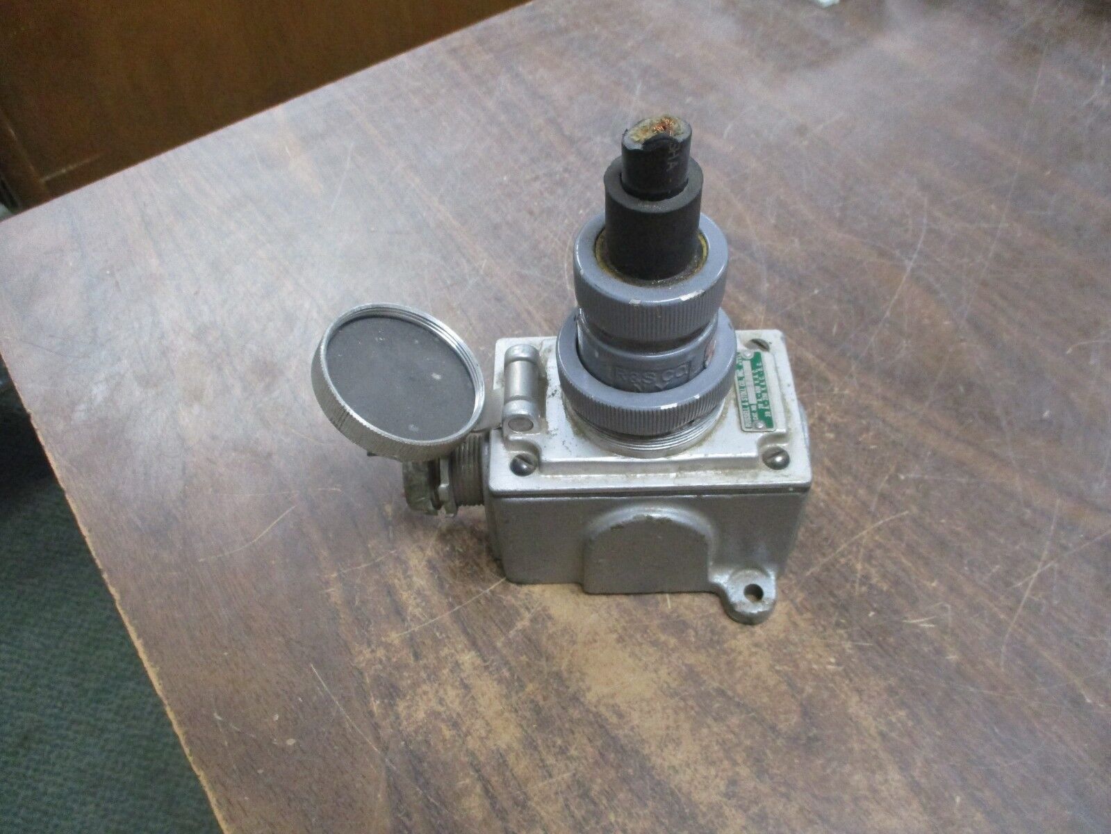 Russellstoll Plug & Receptacle Set 3753 3750 20/30A 600/250V Used