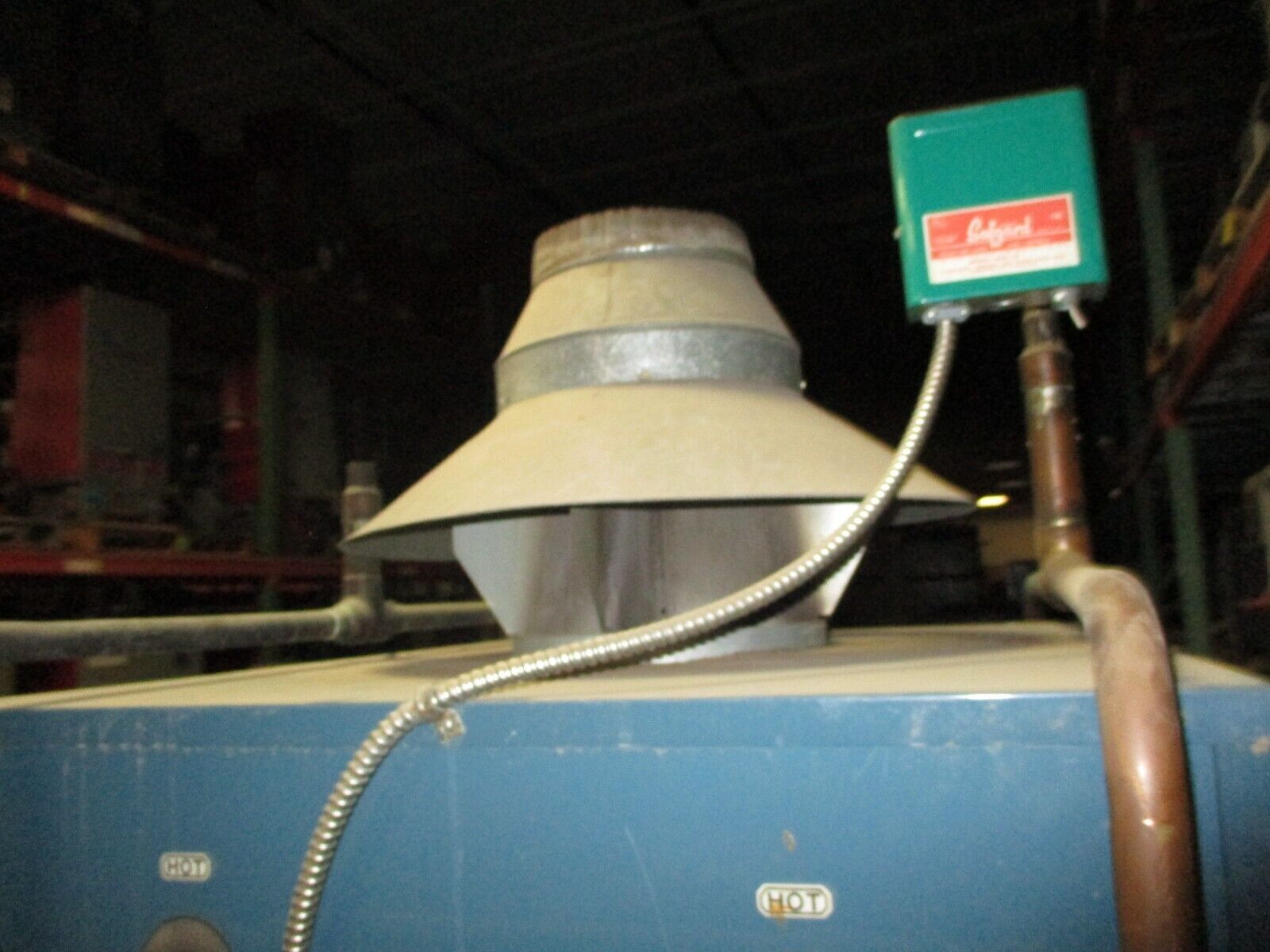 Rheem Natural Gas Water Heater G600-84 Input: 600,000 BTU 84 Gallon 120V 50/60Hz