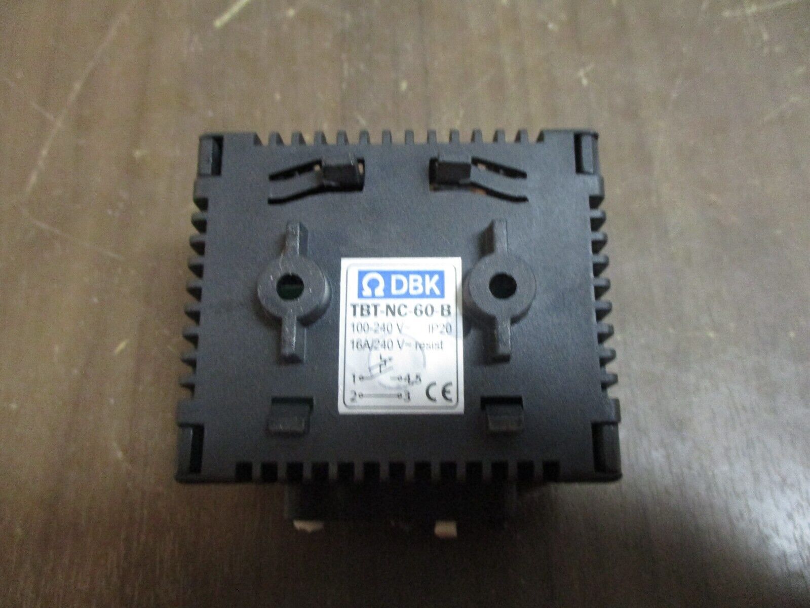 DBK Thermostat TBT-NC-60-B 100-240V Range: 0-60°C Used