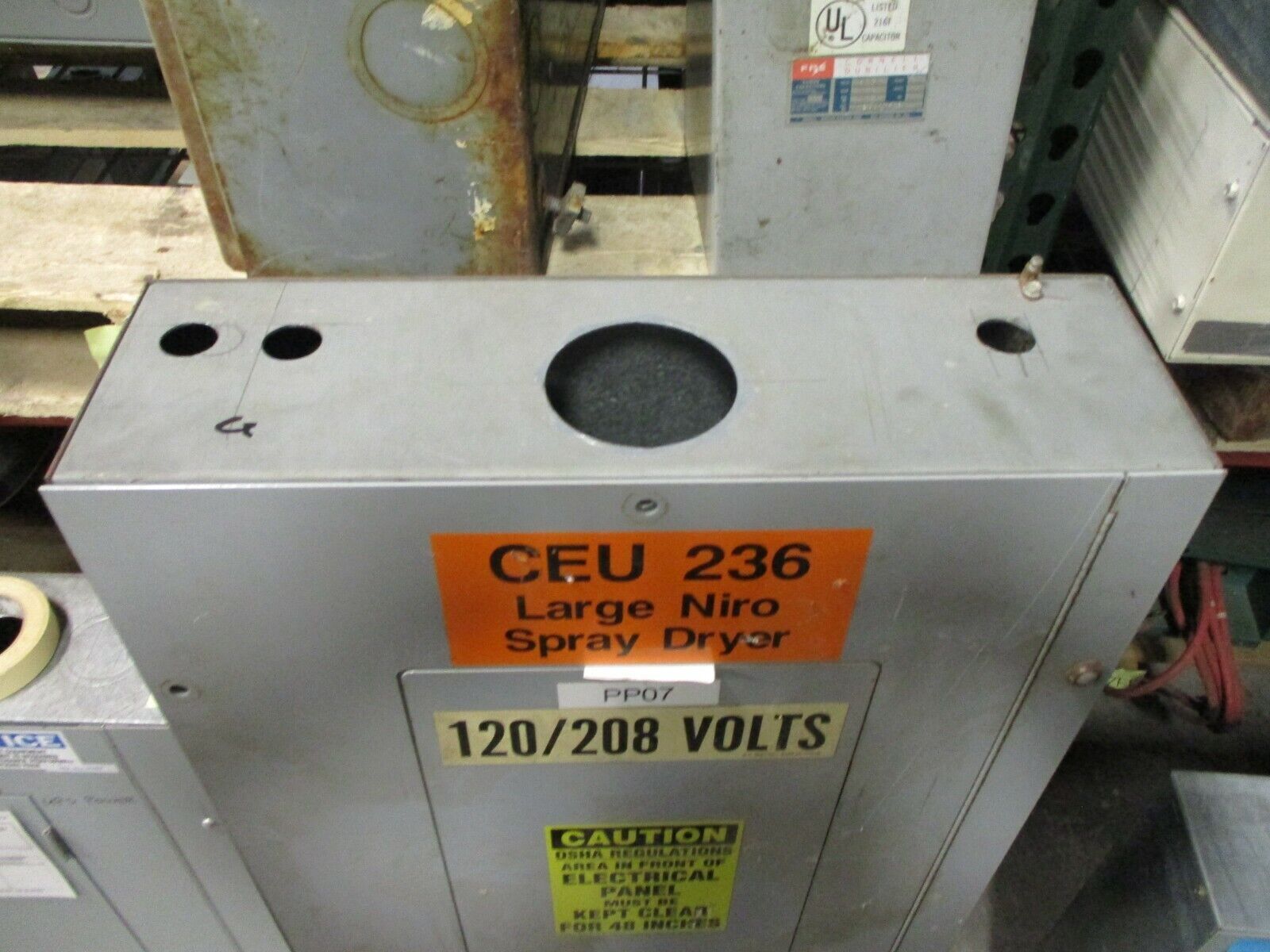 Cutler-Hammer Main Lug Breaker Panel 1C96649G02 225A Max 208Y/120 3Ph 4W Used