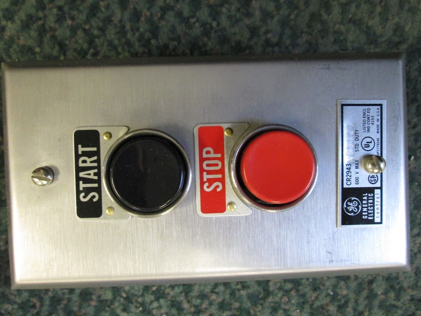 GE Motor Controls CR2943NB302G 600V New Surplus