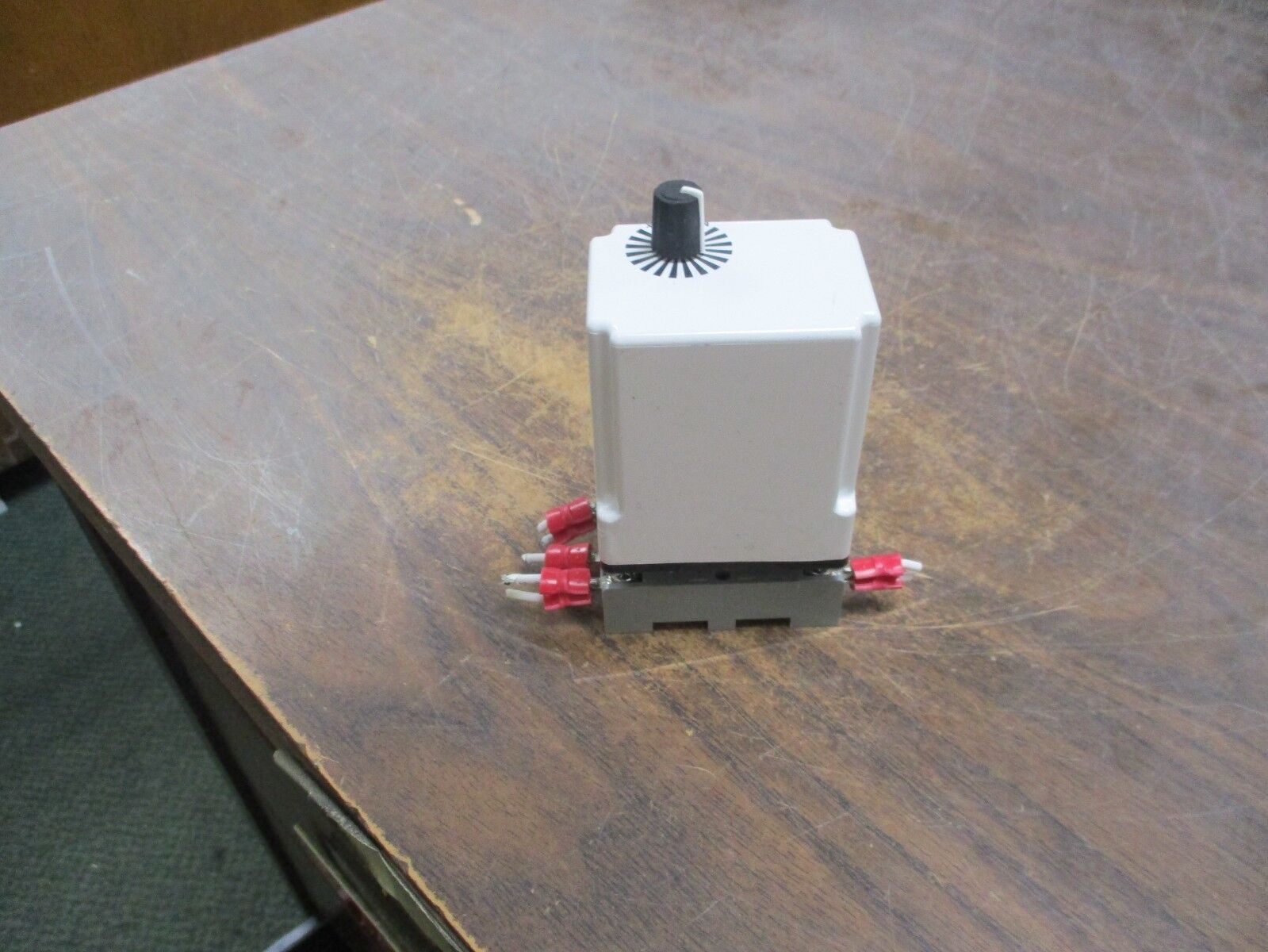 Square D Timing Relay 9050JCK11V14 Range: 0.1-10 sec w/ Base Used