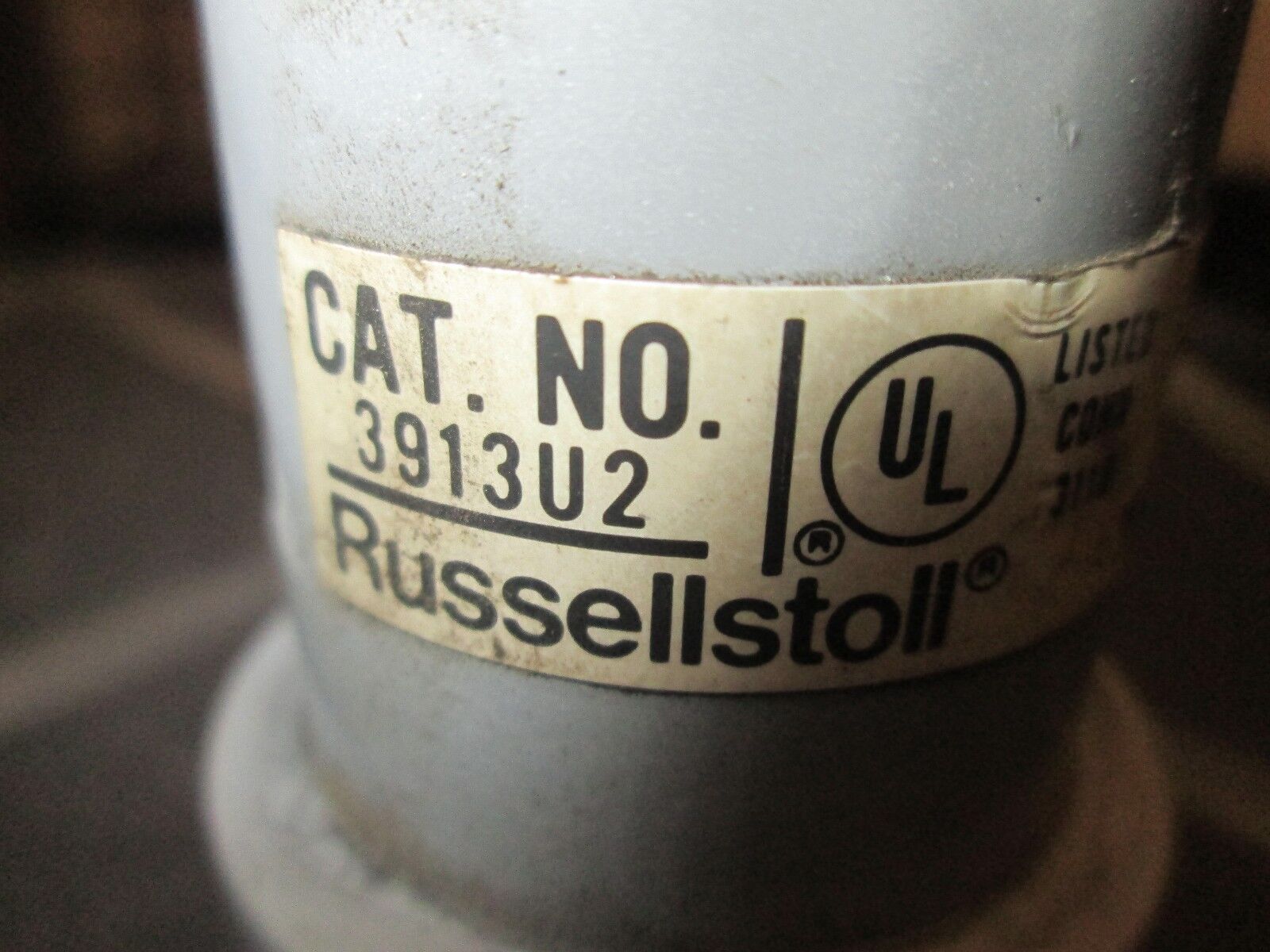 RussellStoll Connector 3913U-2 15A 250V 2P 3W Used