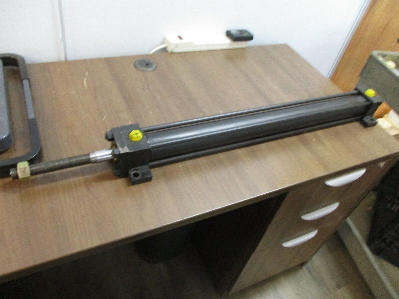 RWC Hydraulic Cylinder CL31-03-106 3000PSI Used