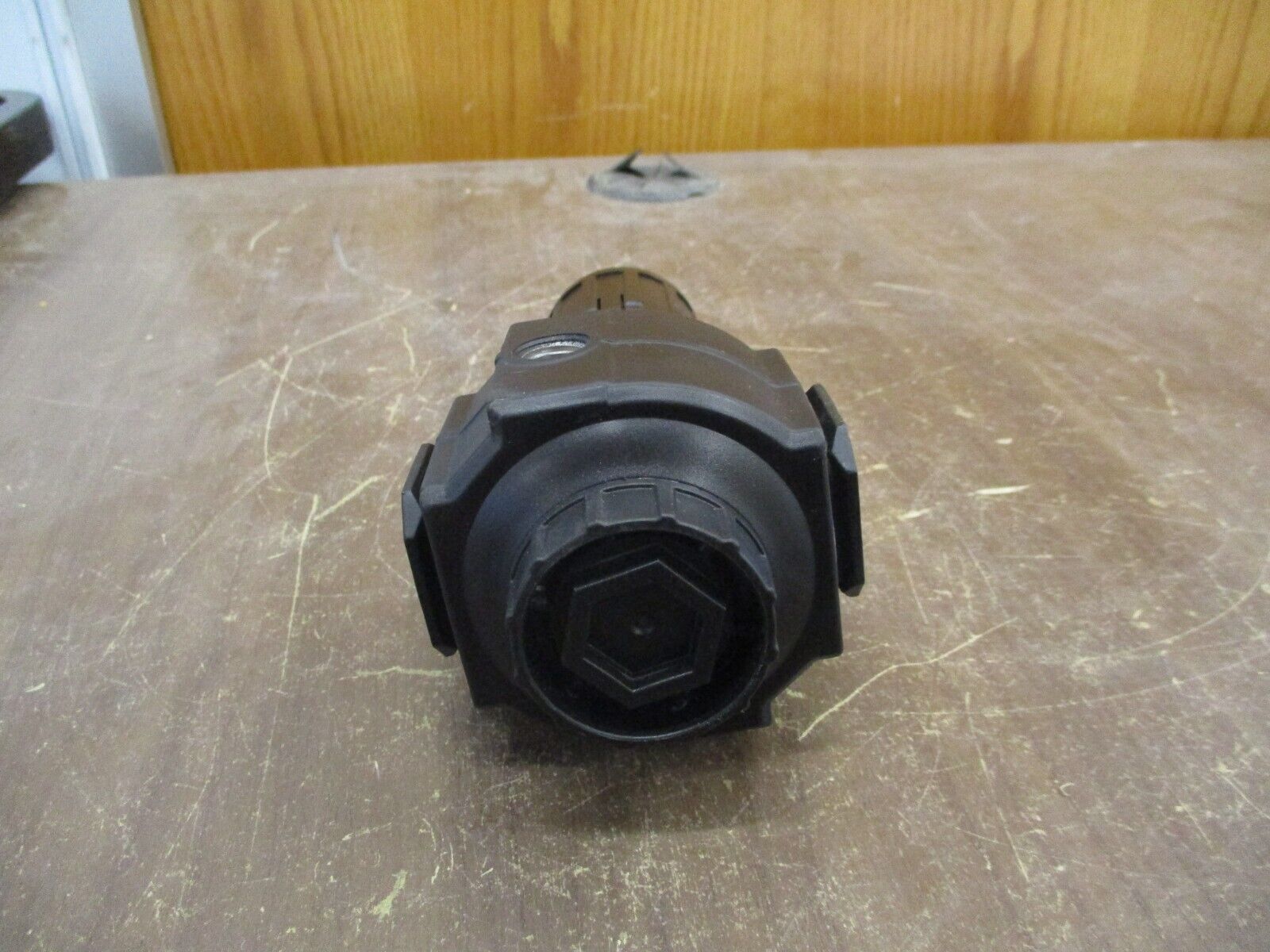 Norgren Pressure Regulator R74G-4AK-RMN Inlet: 300 PSIG Max Range: 5-150 PSIG