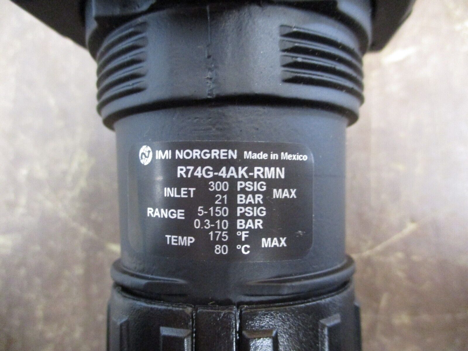 Norgren Pressure Regulator R74G-4AK-RMN Inlet: 300 PSIG Max Range: 5-150 PSIG