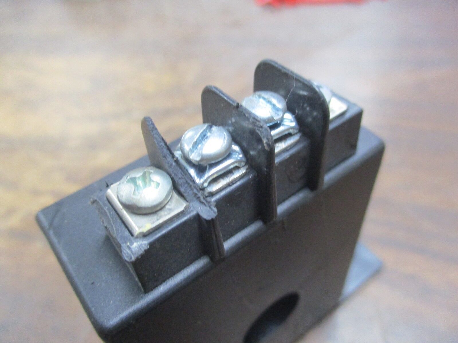 CTC Current Operated Switch DSO-102-N.O. 30VDC 150mA Range:1-6/40-200/6-40A Used