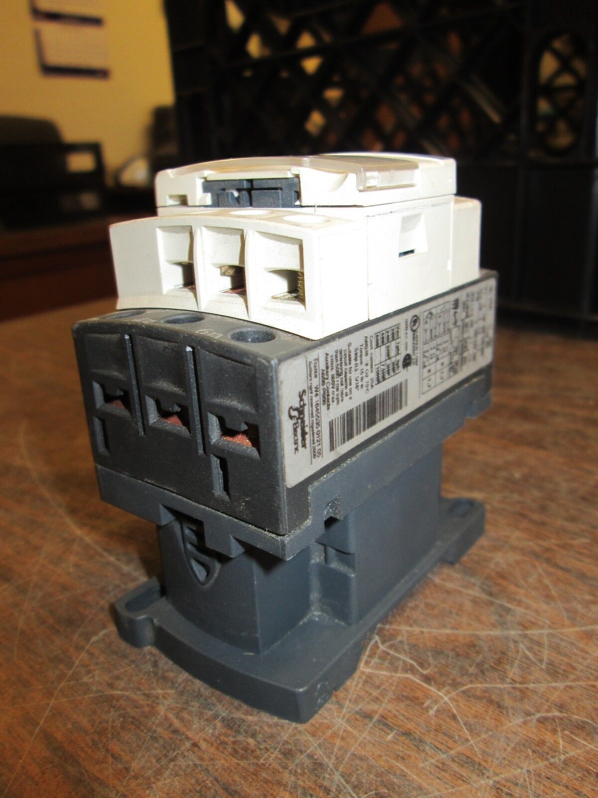 Telemecanique Contactor LC1D12 25A Used