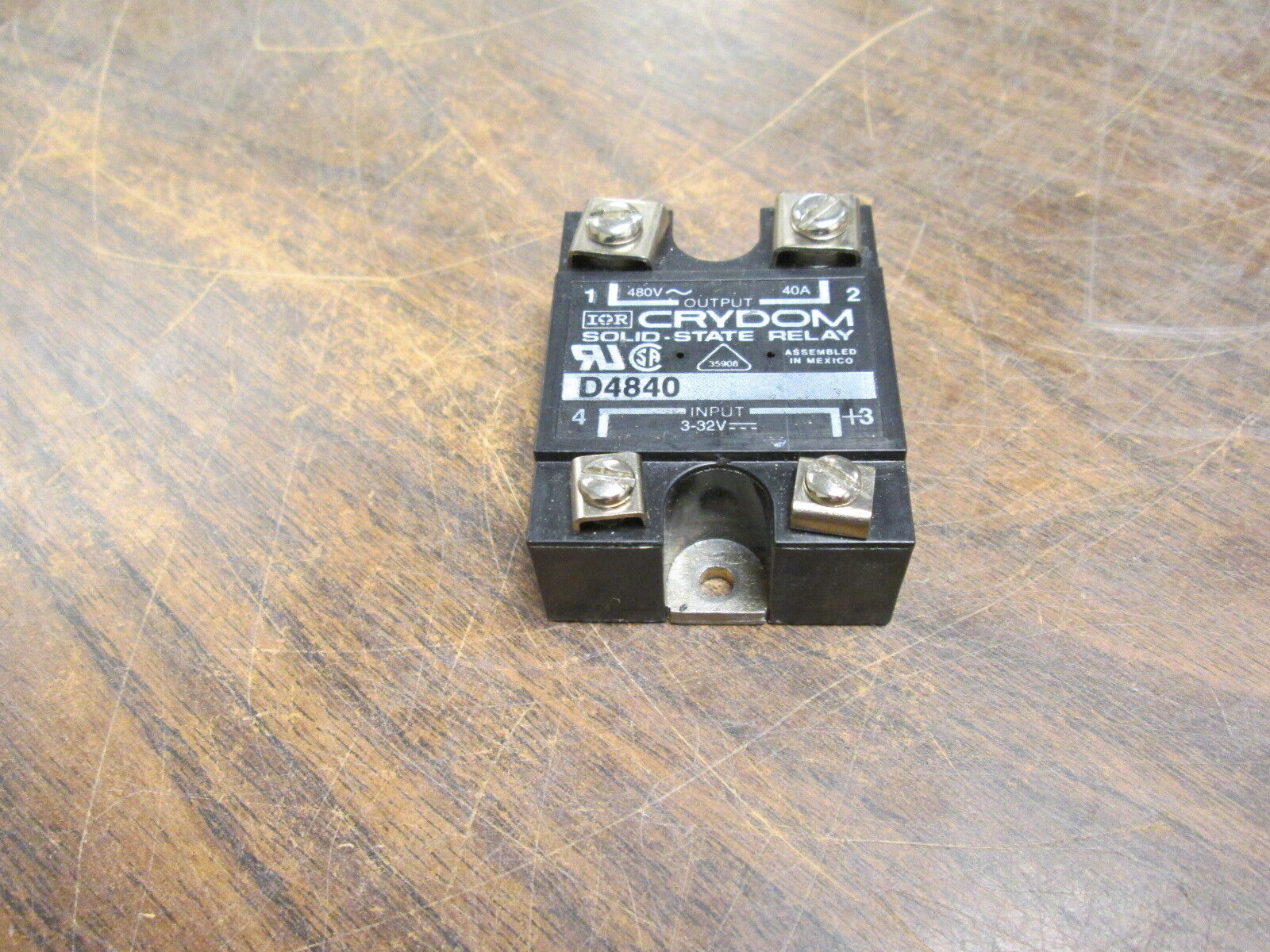 Crydom Solid State Relay D4840 Input: 3-32VDC Output: 480VAC 40A Used