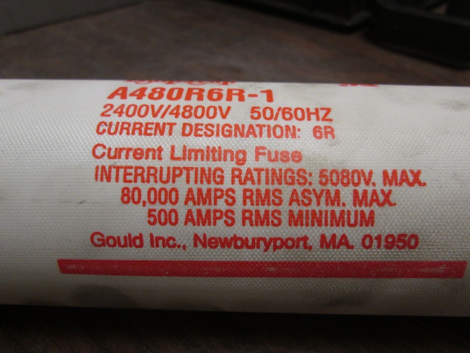 Gould Shawmut Amp-Trap Fuse A480R6R-1 2.4/4.8KV 6R Rating Used