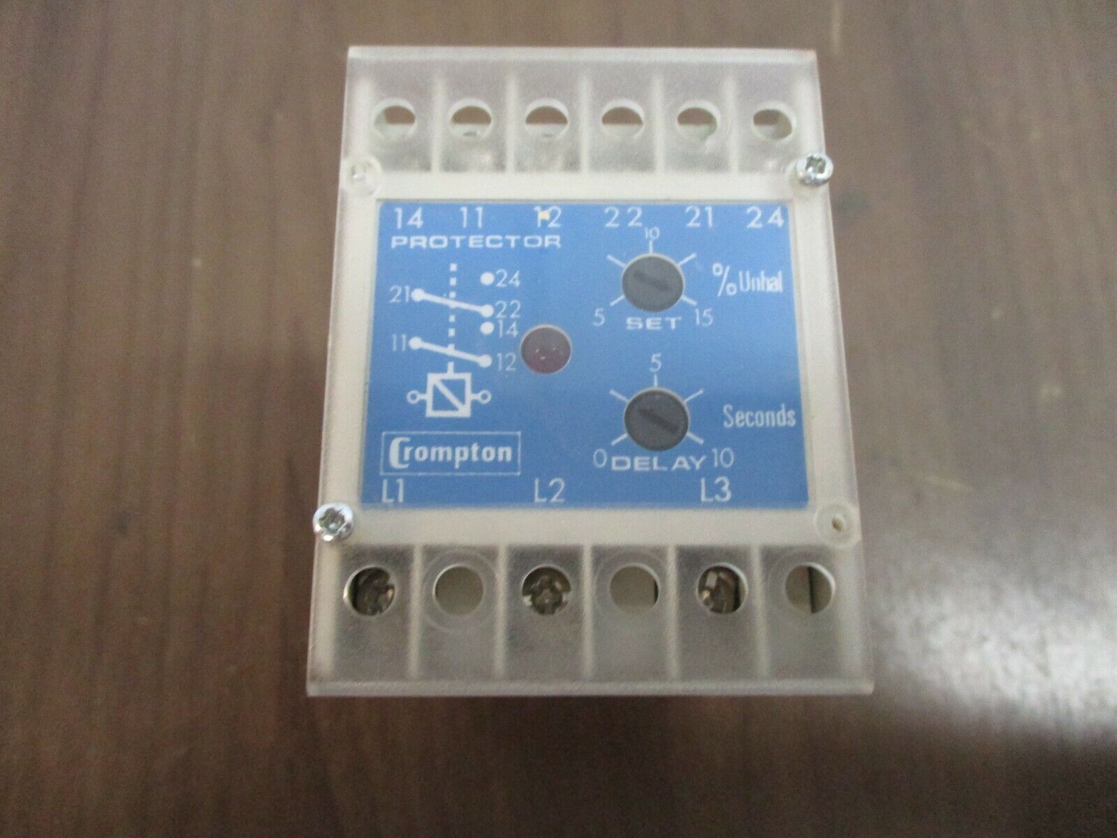 Crompton Protector Phase Monitor Relay 252-PSFU-PQBX-C6-T1 120V 60Hz Used