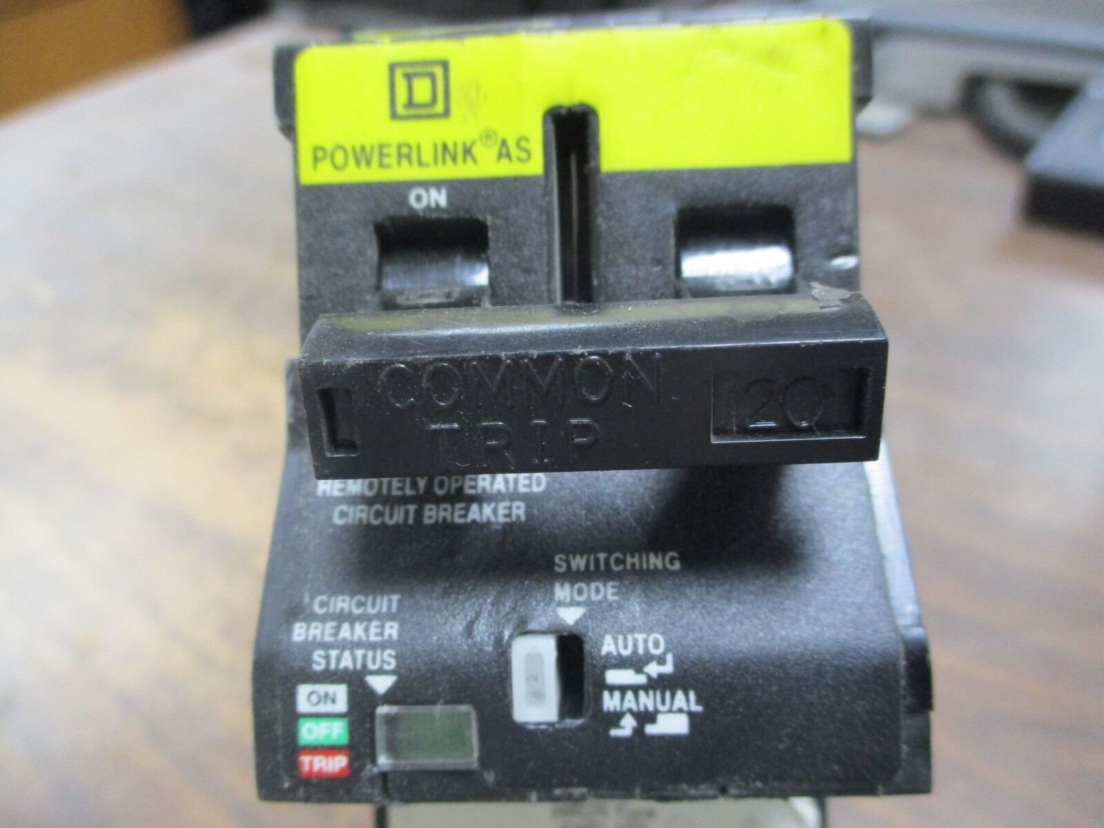 Square D PowerLink AS Remotely Operated Circuit Breaker EHB24020AS 20A 2P Used