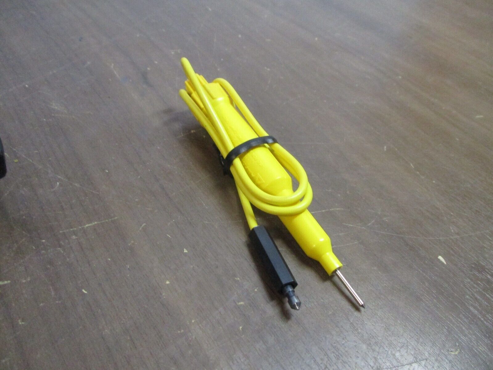 TIF Instruments Tif 1000 Clamp on Meter TIF1000LED Volts/Ohms Used