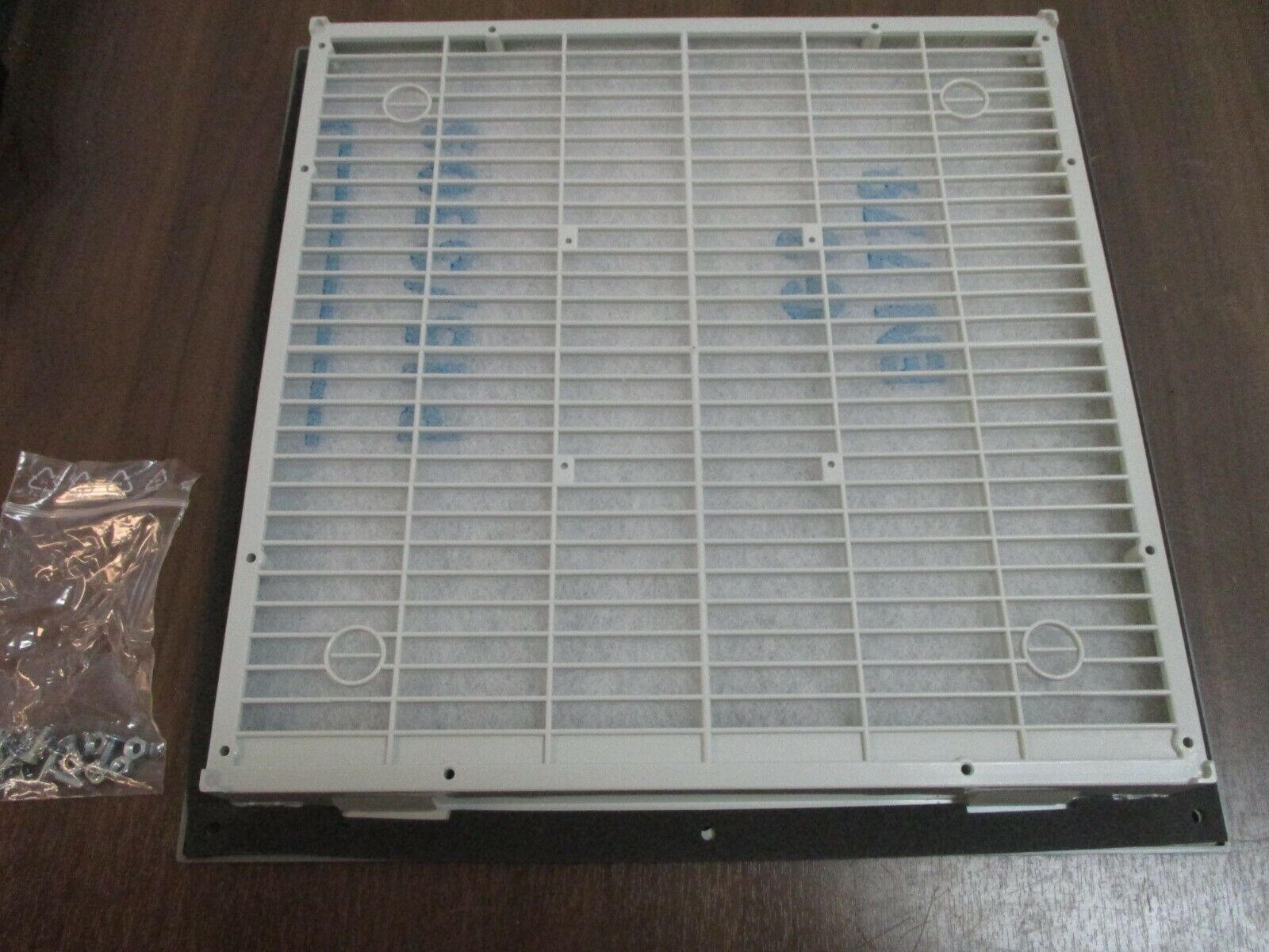 Hoffman Proair Exhaust Grille SG1300002 SF-13 New Surplus