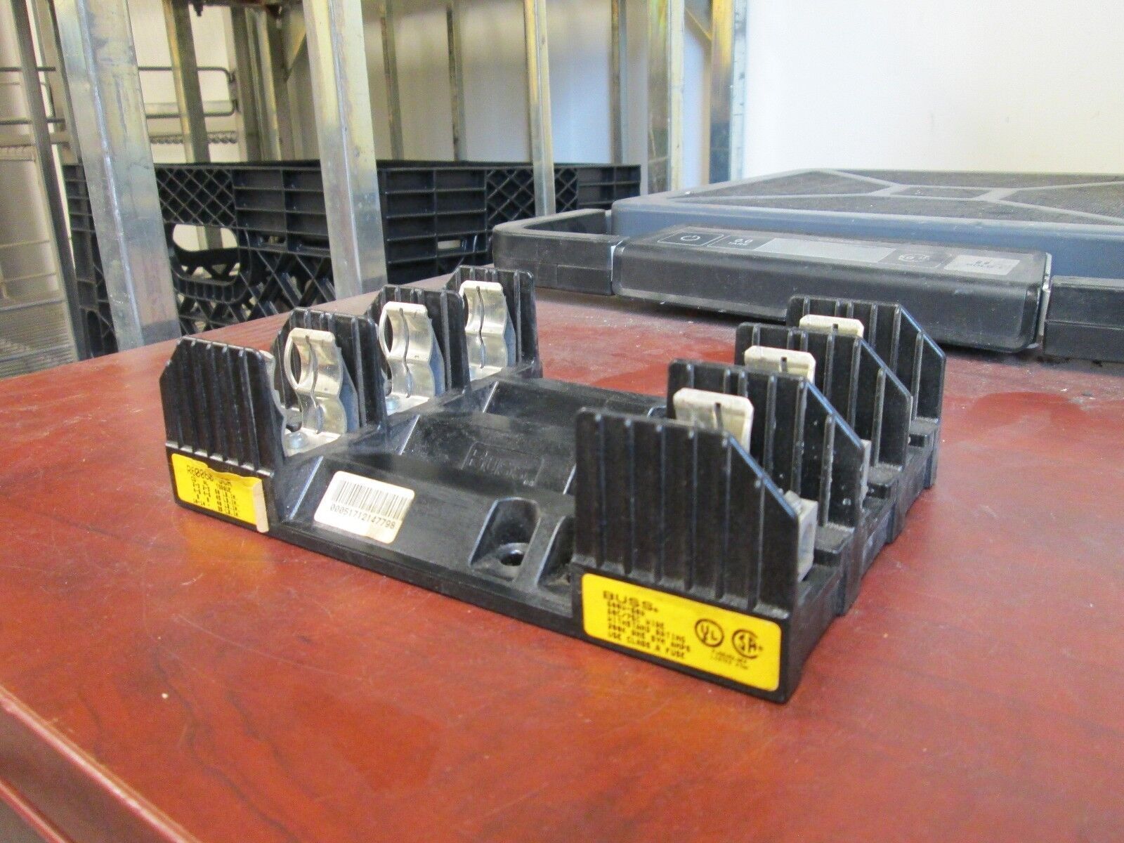 Bussmann Fuse Holder R60060-3CR 60A 600V 3P Used