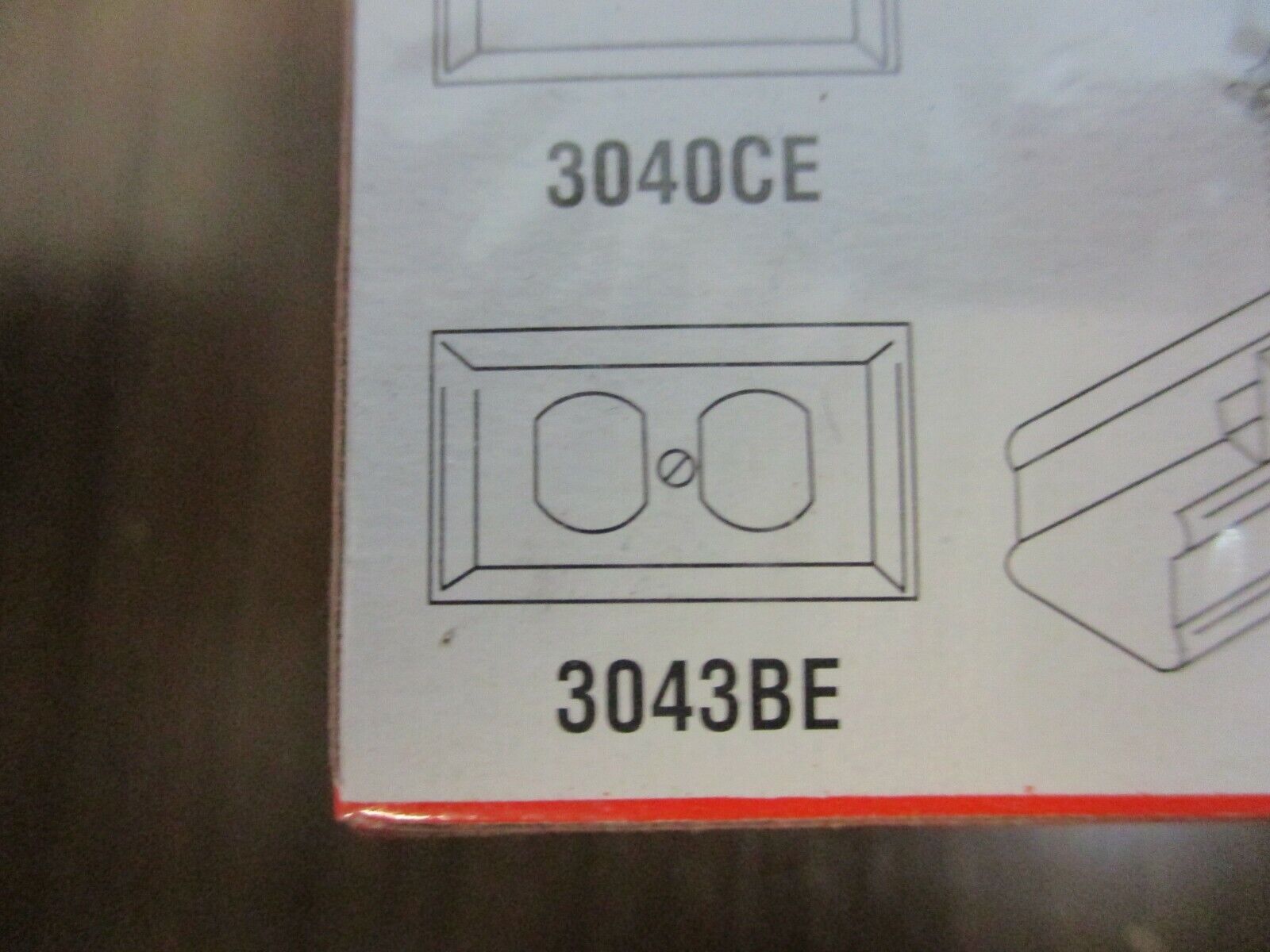 Wiremold Duplex Receptacle Cover G3043BE Grey *Lot of 4* New Surplus