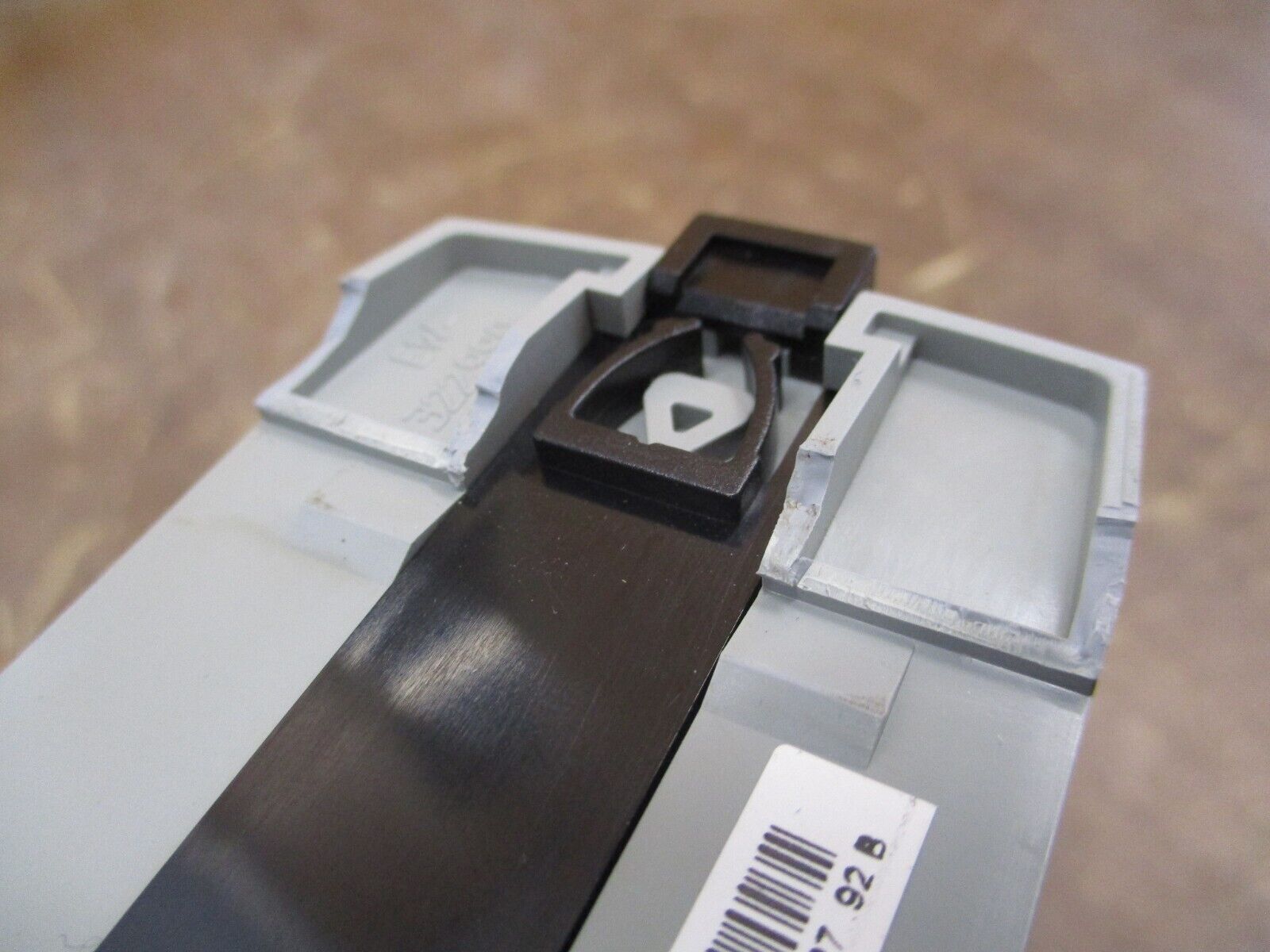 Sola Power Supply SDP2-24-100 50W Output: 24-28VDC 2.1A *Chipped Bottom* Used