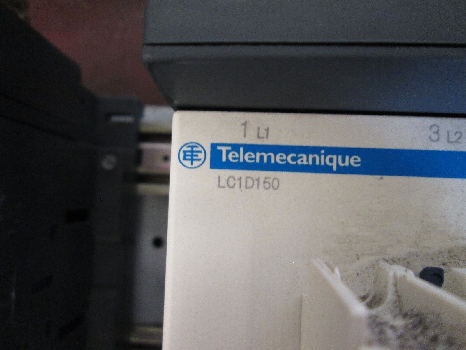 Telemecanique Reversing Starter LC2D150 LR9D5569 50-127V Coils Used