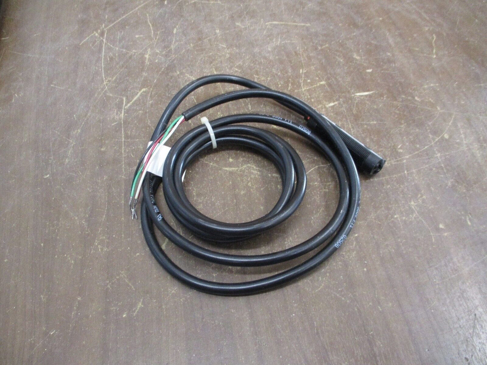 Eaton Comet Photoelectric Sensor 13100A6517 10-30VDC 6' Cable New Surplus