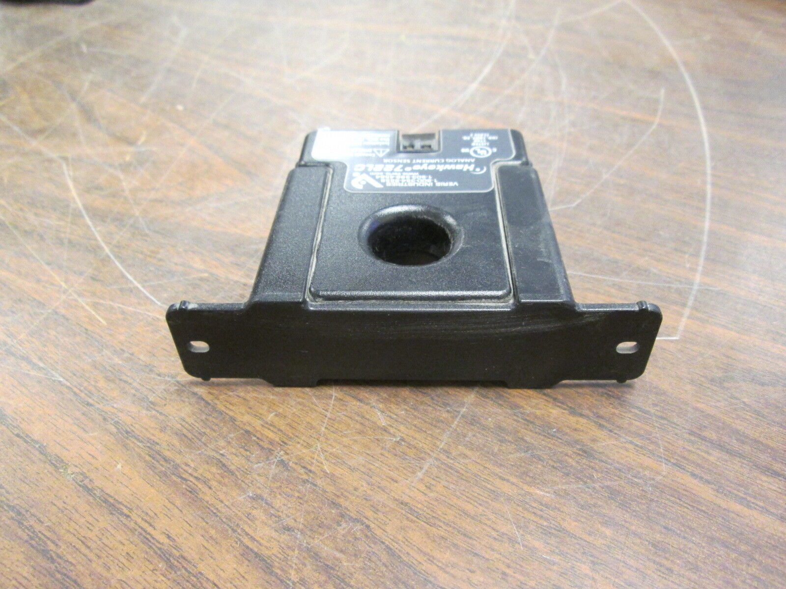 Veris Industries Hawkeye Analog Current Sensor 722LC 10-40A 0-5VDC Used