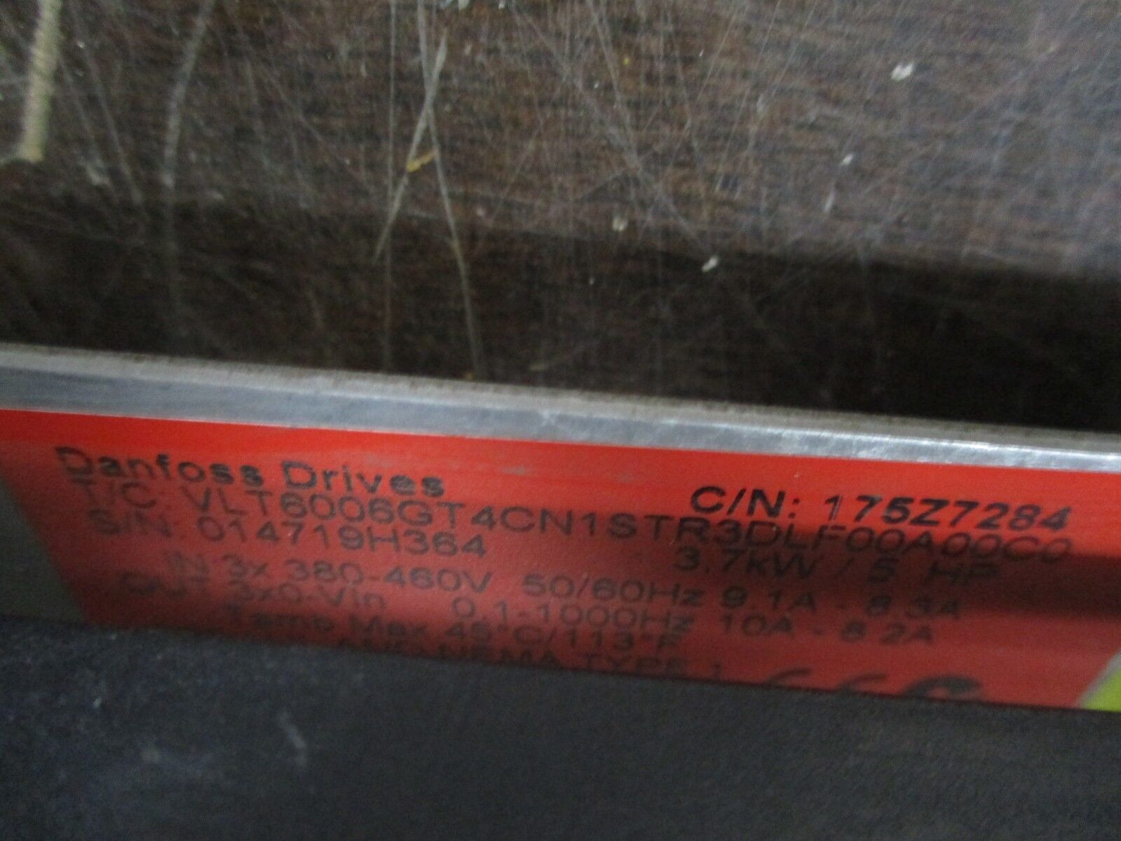 Danfoss VLT6000AC Drive w/ Disconnect 175Z7284 5HP 3Ph Used