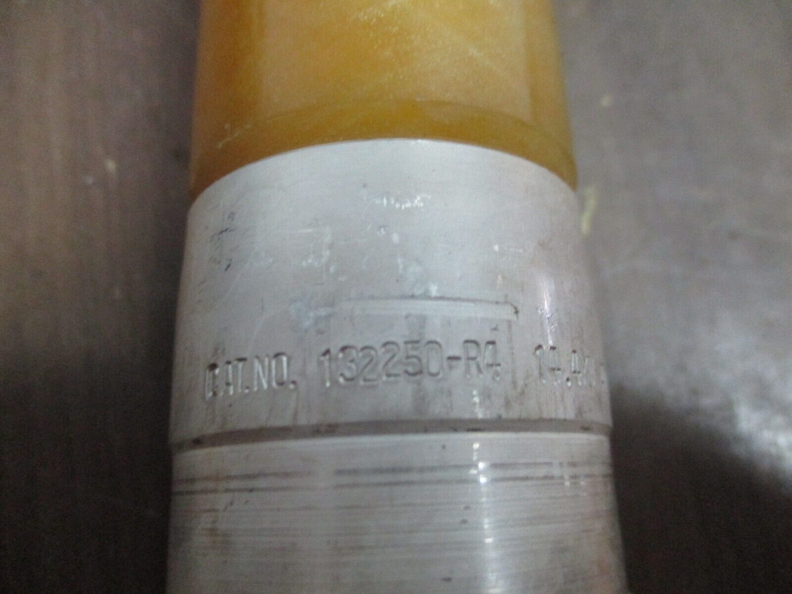 S&C SM-5 Fuse Refill Unit 132250-R4 150E 14.4kV Used