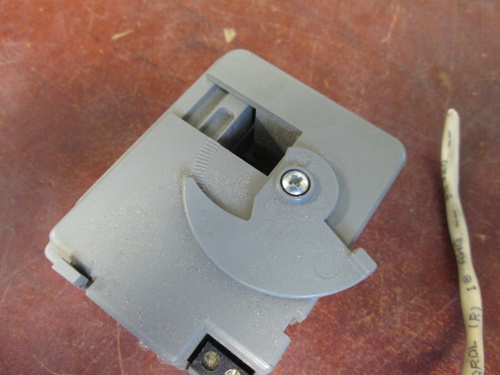 RIB Solid State Contact Current Sensor RIBXGTA 30V AC/DC 0.4A Used