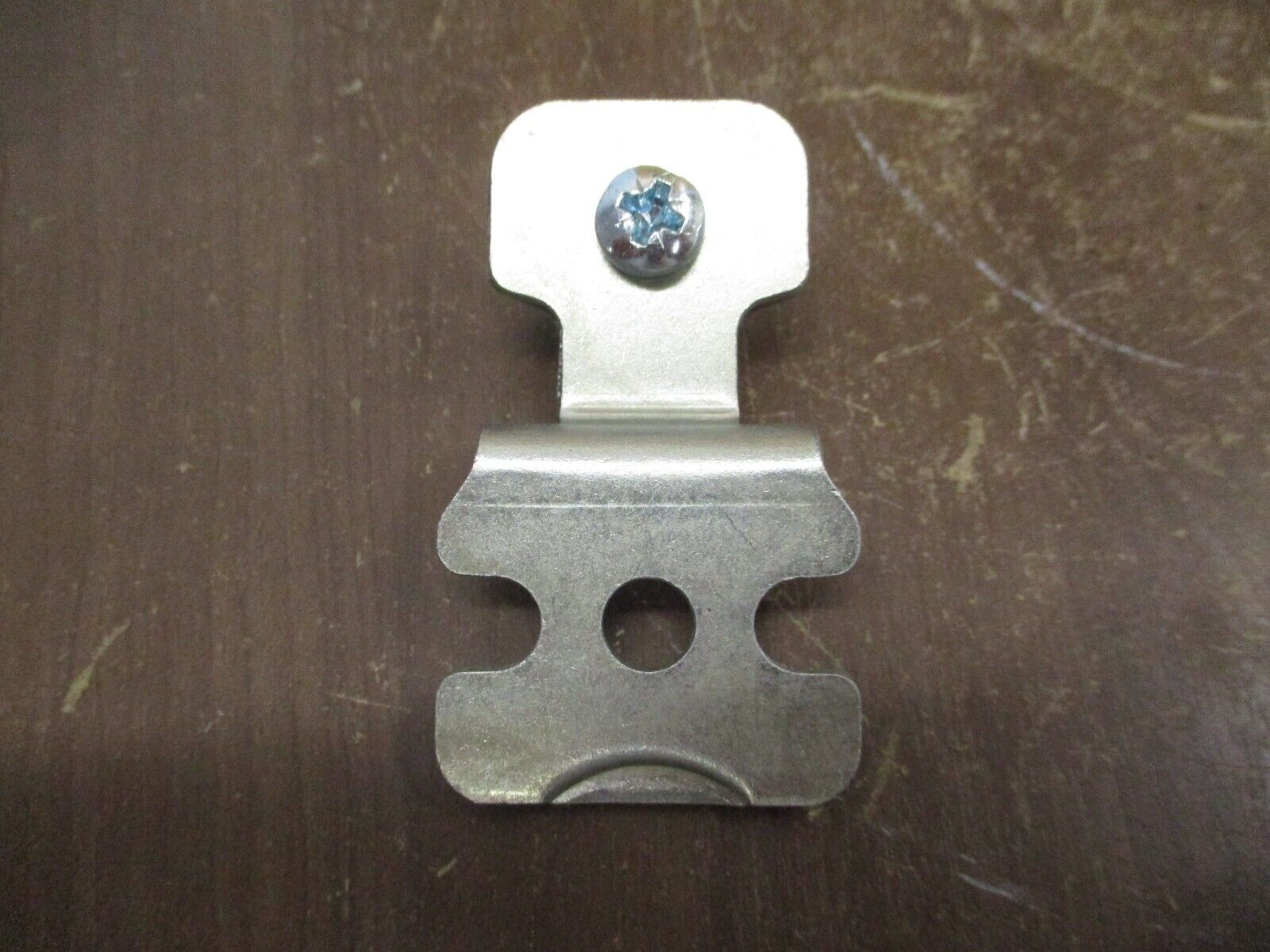 Schneider Electric WM Steel Wall Fixing Lugs NSYAEFPFSC *Set of 4* New Surplus