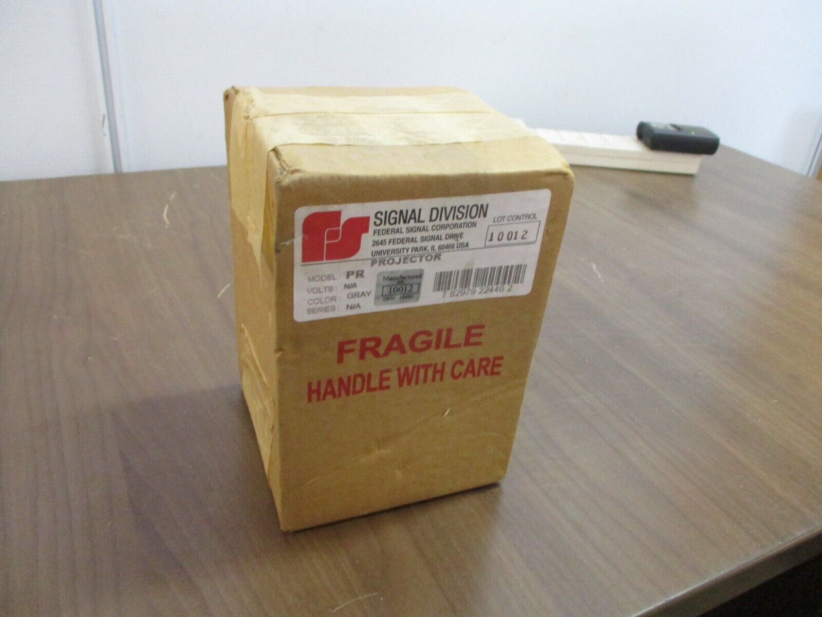 Federal Signal Signal Division Projector PR Gray New Surplus