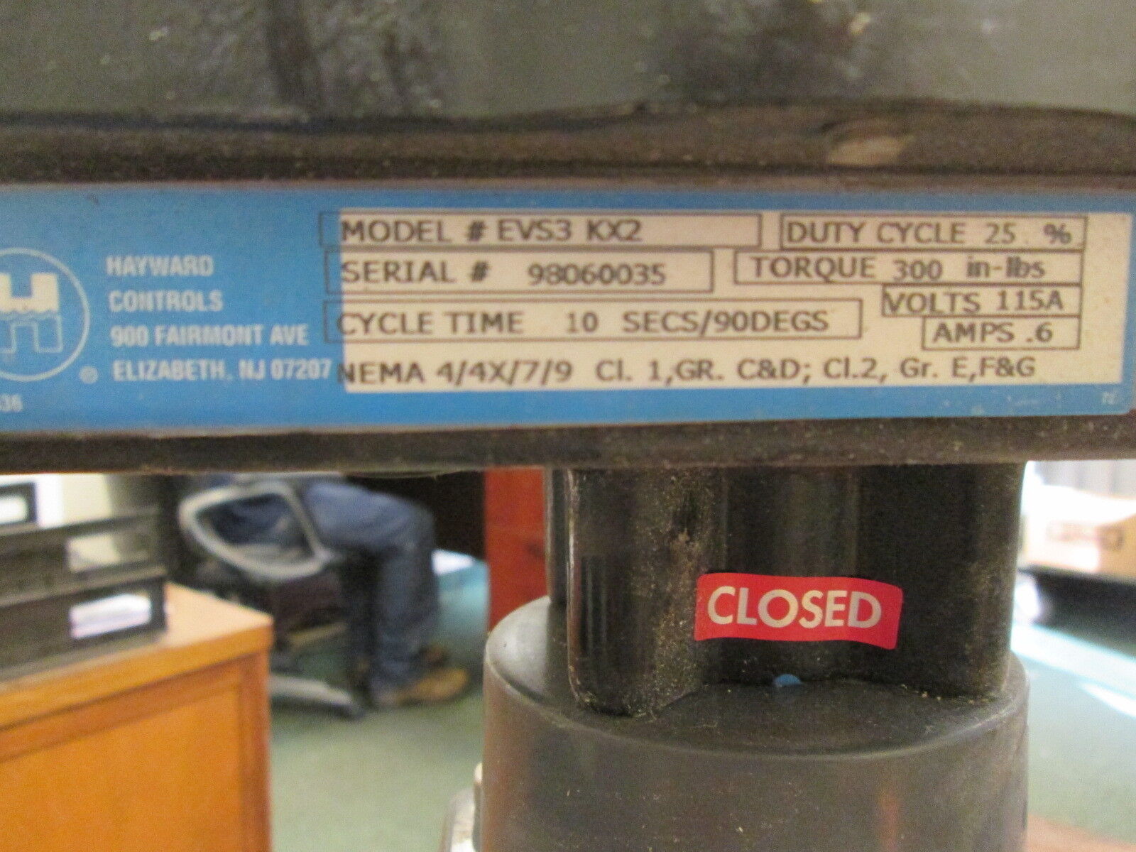 Hayward Actuating Butterfly Valve EVS3 KX2 PVC Body Torque: 300in/lbs 115V Used