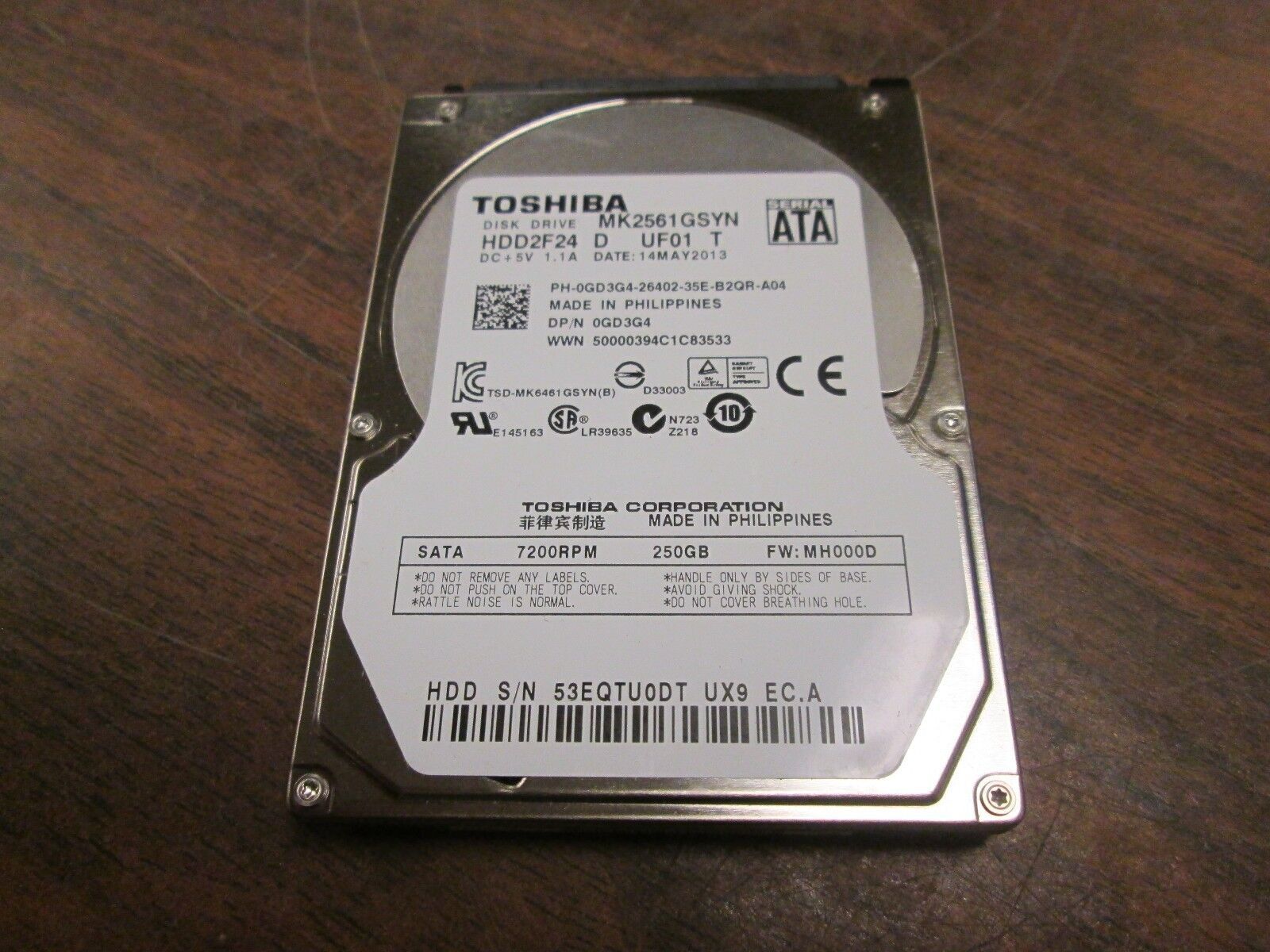Toshiba Hard Drive HDD2F24 2.5" 7200RPM 250GB SATA Used
