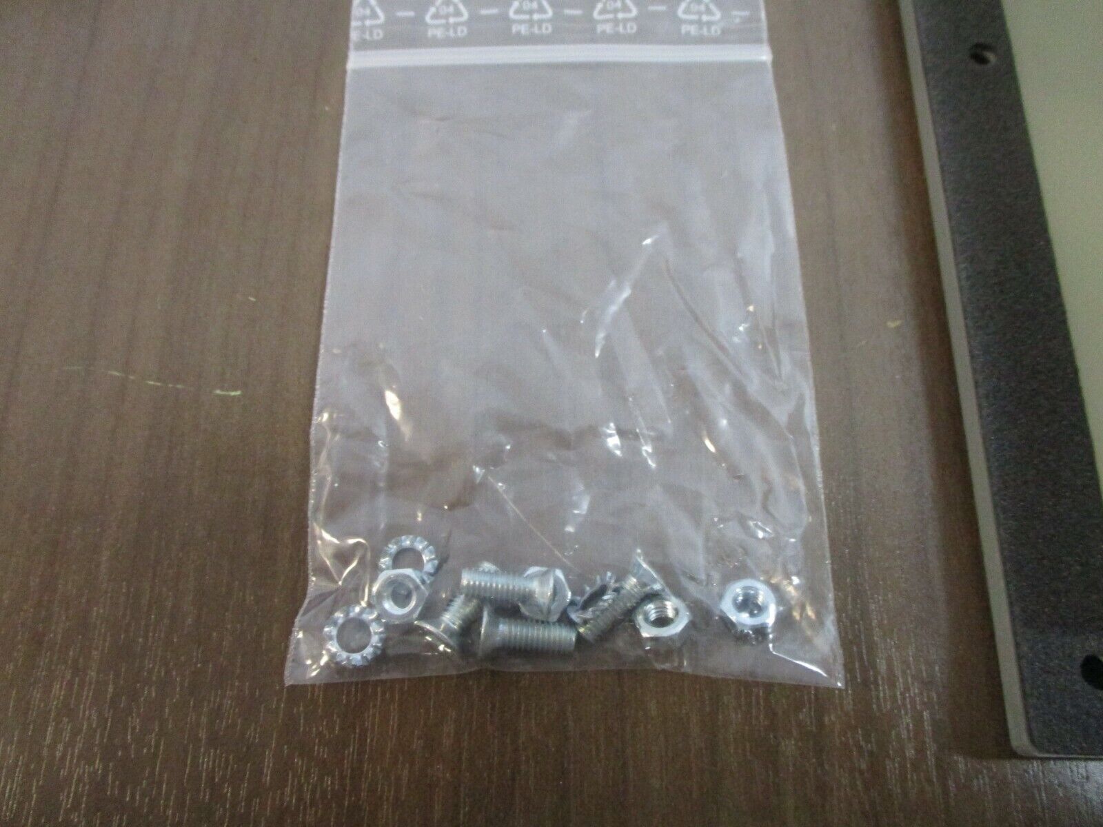 Hoffman Proair Exhaust Grille SG0900002 SF-09 New Surplus