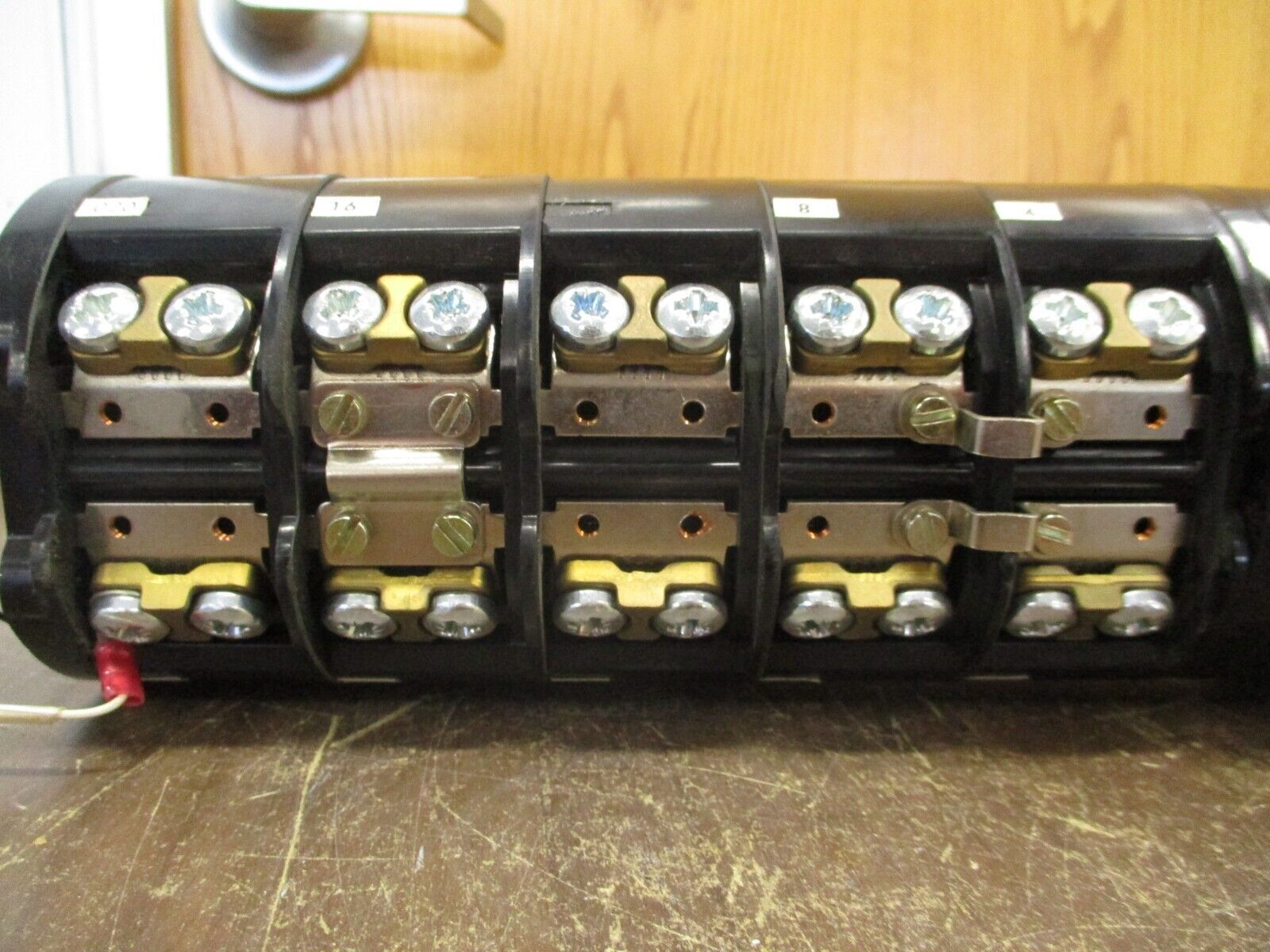 Entrelec Type I-80 UPS Bypass Rotary Switch 360 005 45 80A 600V Used